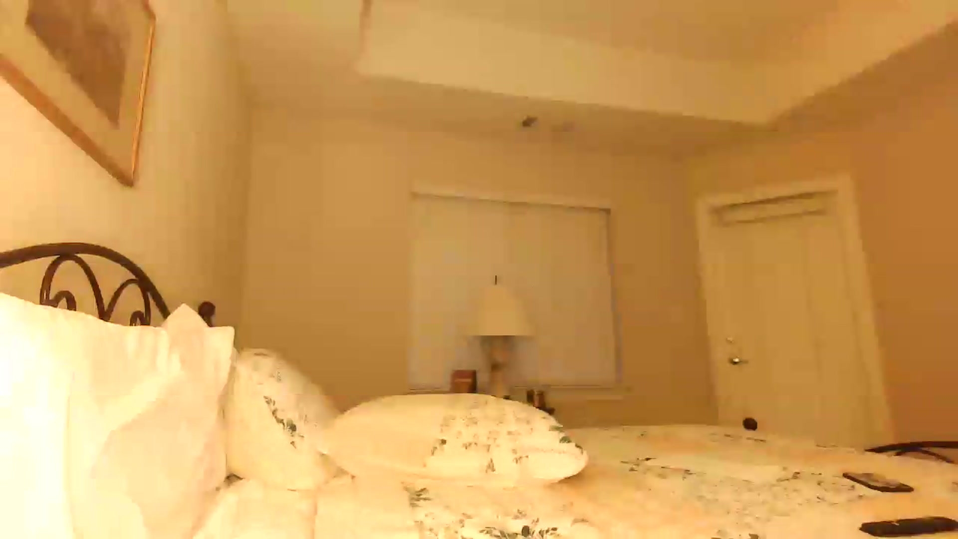 Gallery image thumbnail from Belledora's myfreecams stream on, 06/23/2026, 02:09 image 2 of 20