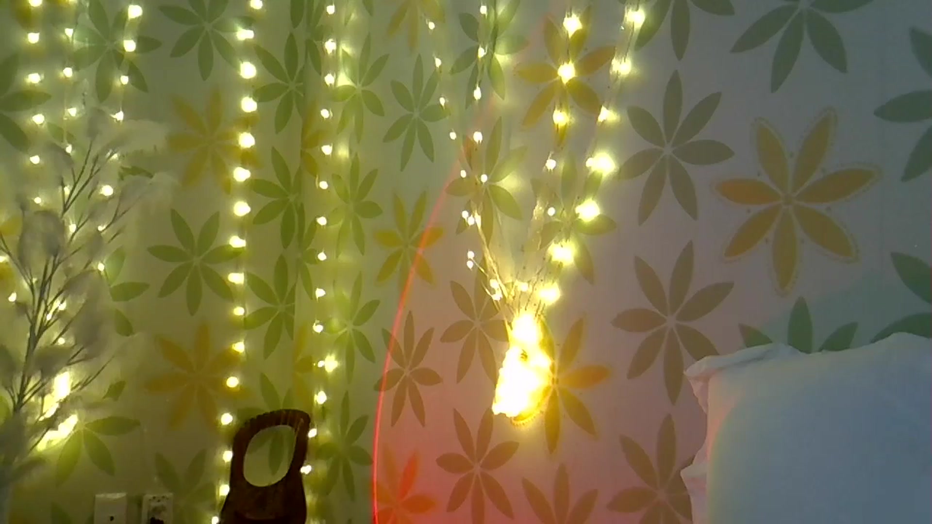 Gallery image thumbnail from Belll's myfreecams stream on, 08/15/2025, 15:36 image 11 of 20