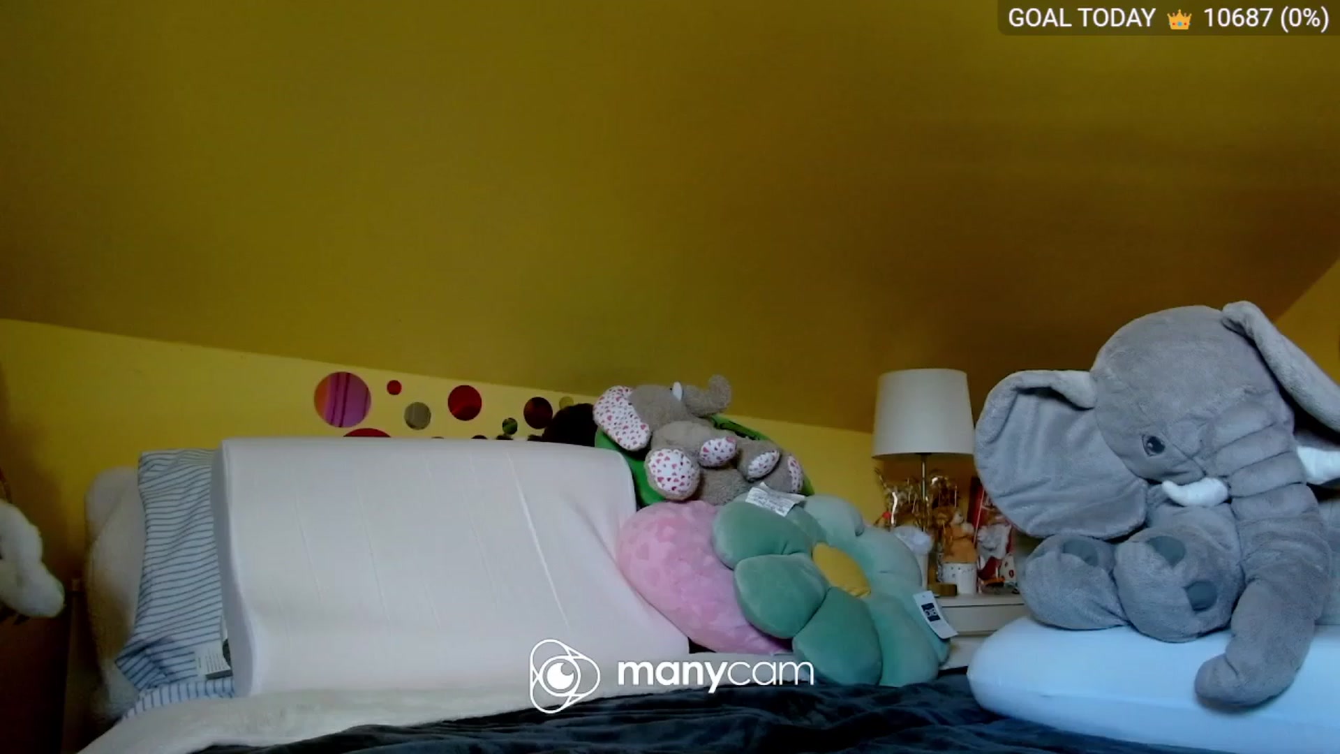 Gallery image thumbnail from BelllaRina's myfreecams stream on, 08/16/2023, 17:39 image 10 of 20