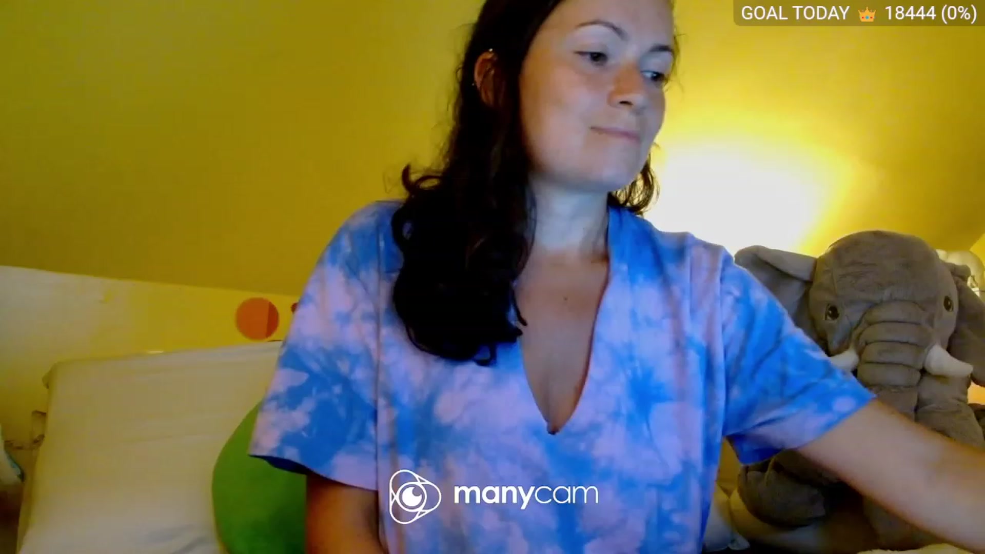 Gallery image thumbnail from BelllaRina's myfreecams stream on, 09/15/2023, 02:32 image 6 of 20