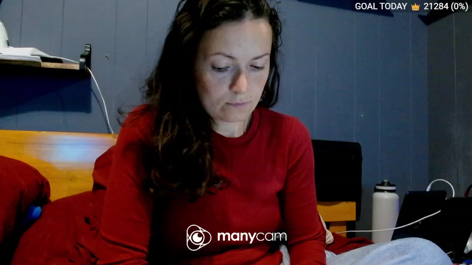 Gallery image thumbnail from BelllaRina's myfreecams stream on, 10/16/2023, 02:27 image 15 of 20