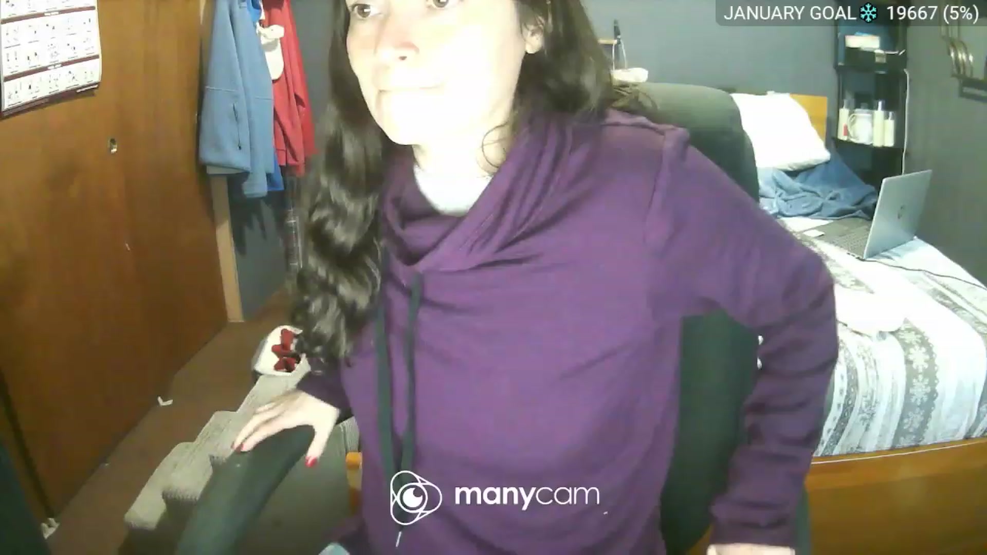 Gallery image thumbnail from BelllaRina's myfreecams stream on, 01/15/2024, 22:14 image 17 of 20