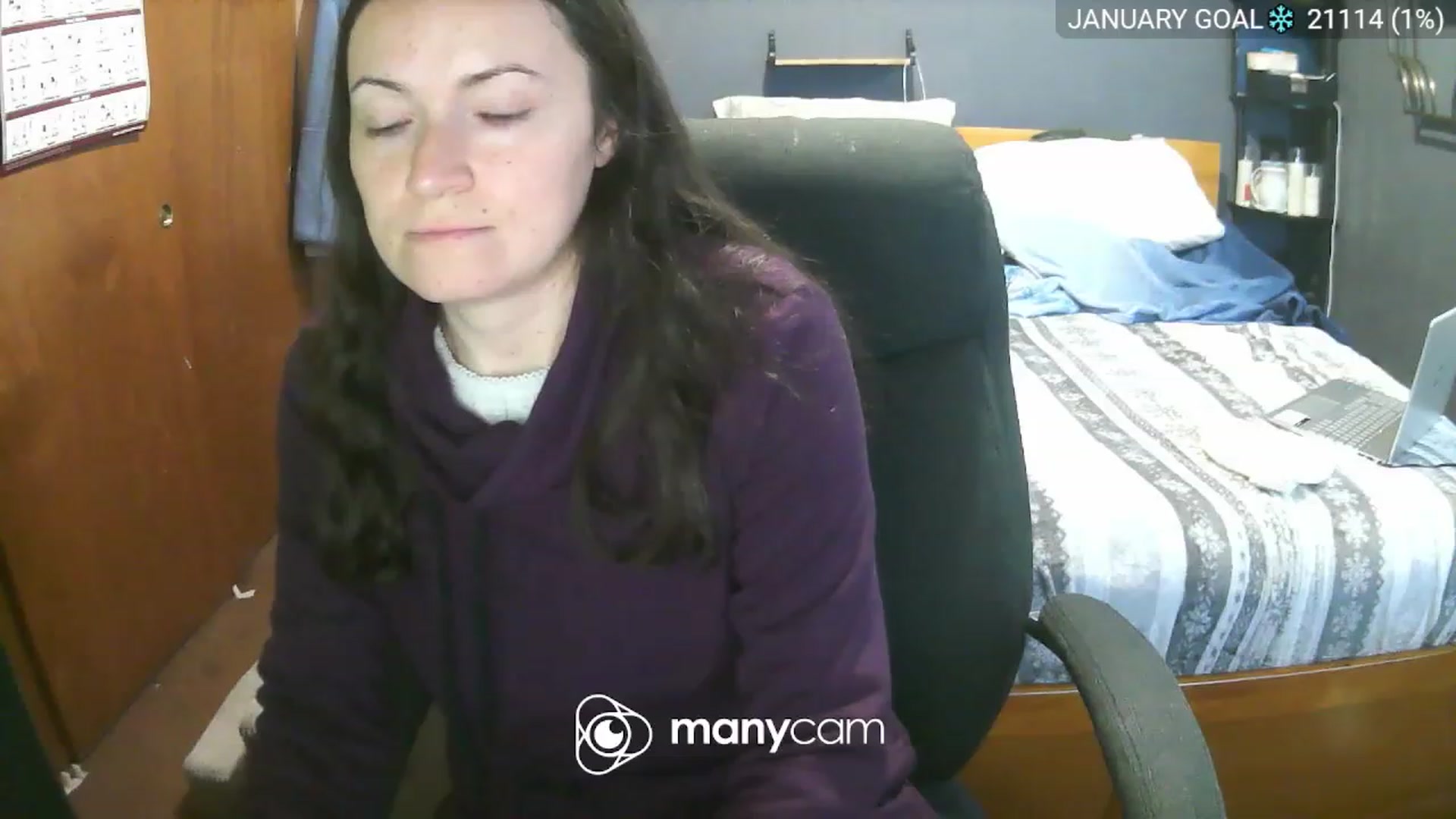 Gallery image thumbnail from BelllaRina's myfreecams stream on, 01/15/2024, 22:14 image 4 of 20