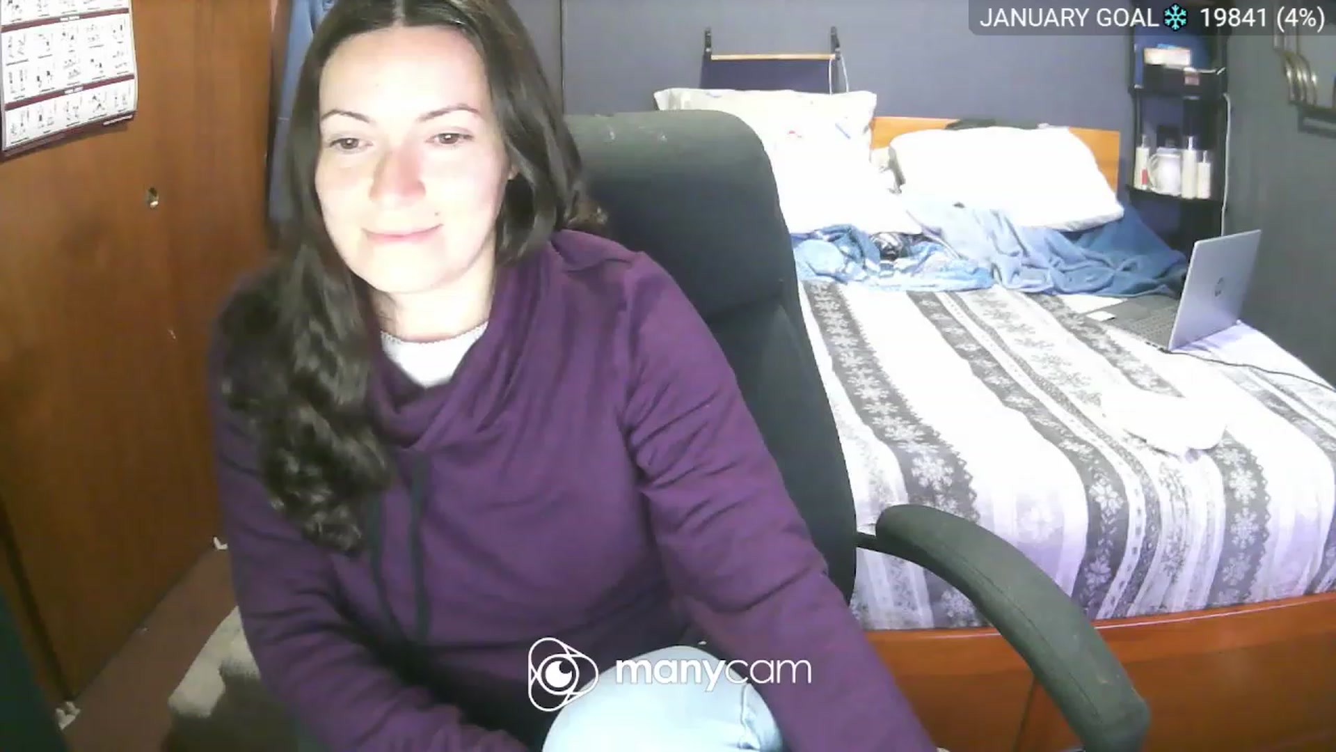Gallery image thumbnail from BelllaRina's myfreecams stream on, 01/15/2024, 22:14 image 13 of 20