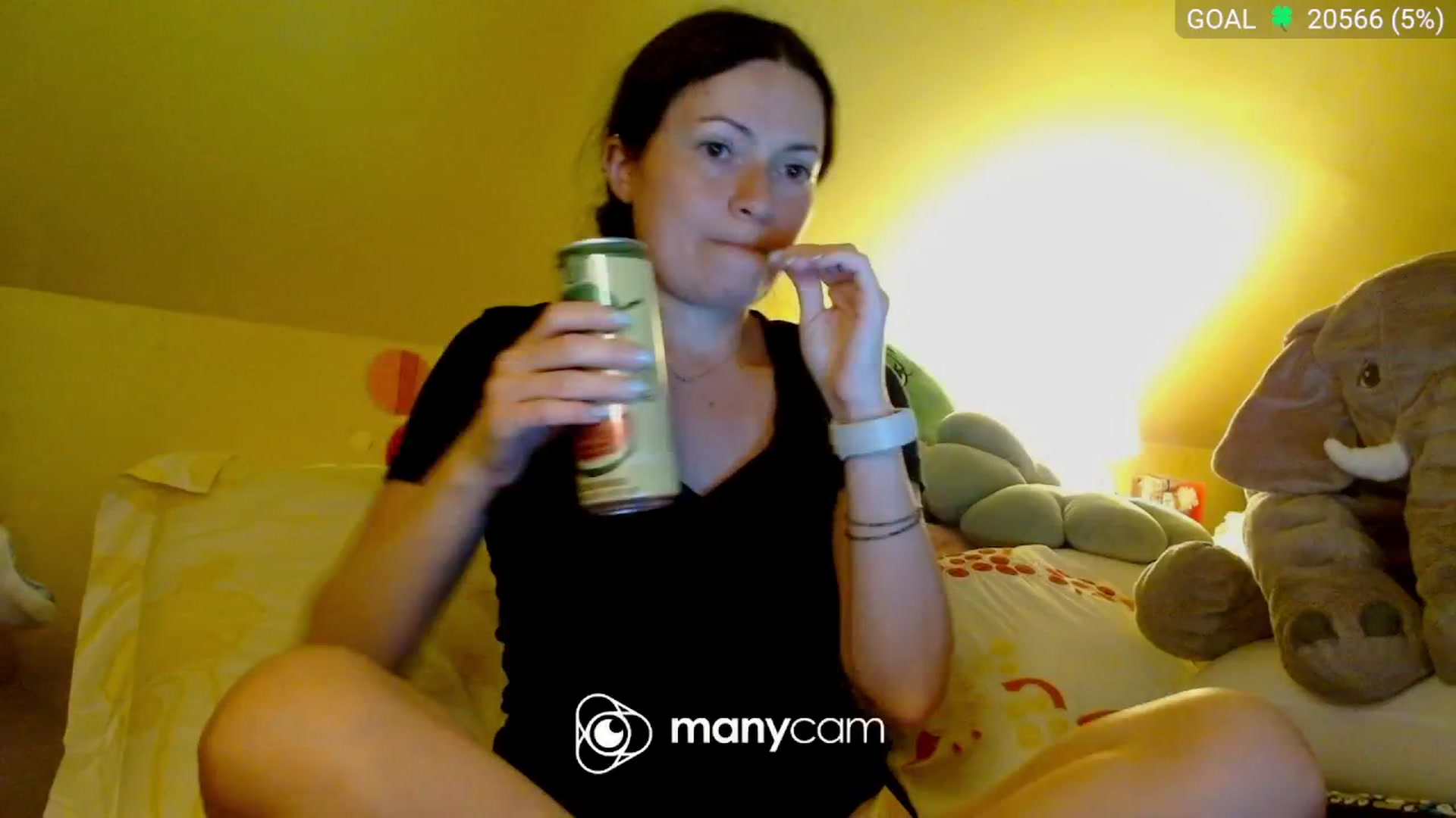 Gallery image thumbnail from BelllaRina's myfreecams stream on, 03/15/2024, 03:05 image 15 of 20