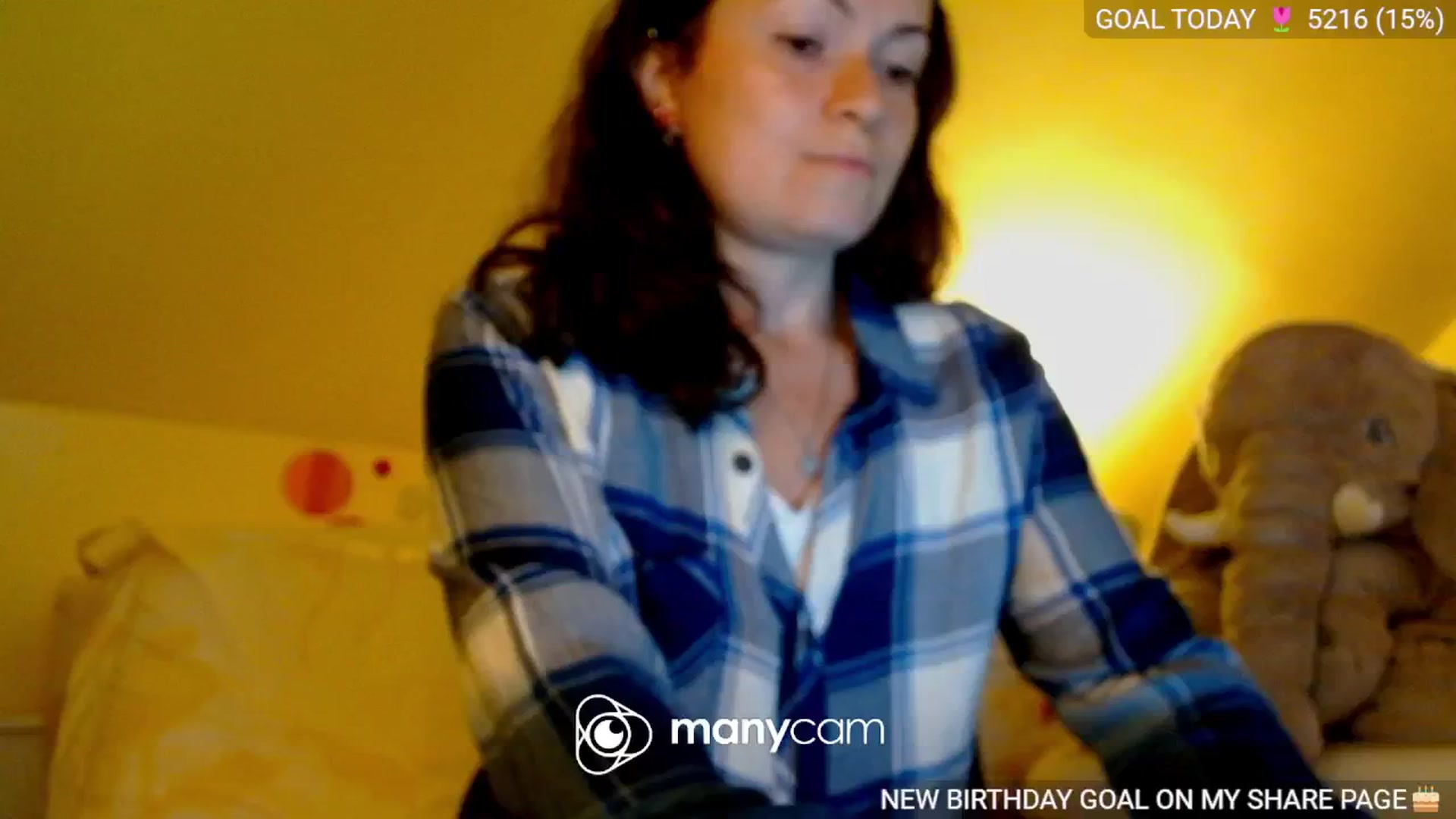 Gallery image thumbnail from BelllaRina's myfreecams stream on, 05/13/2024, 02:10 image 19 of 20