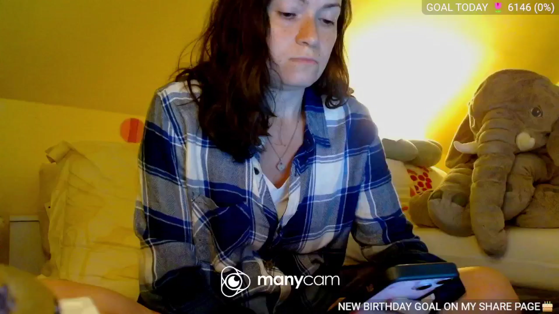 Gallery image thumbnail from BelllaRina's myfreecams stream on, 05/13/2024, 02:10 image 7 of 20