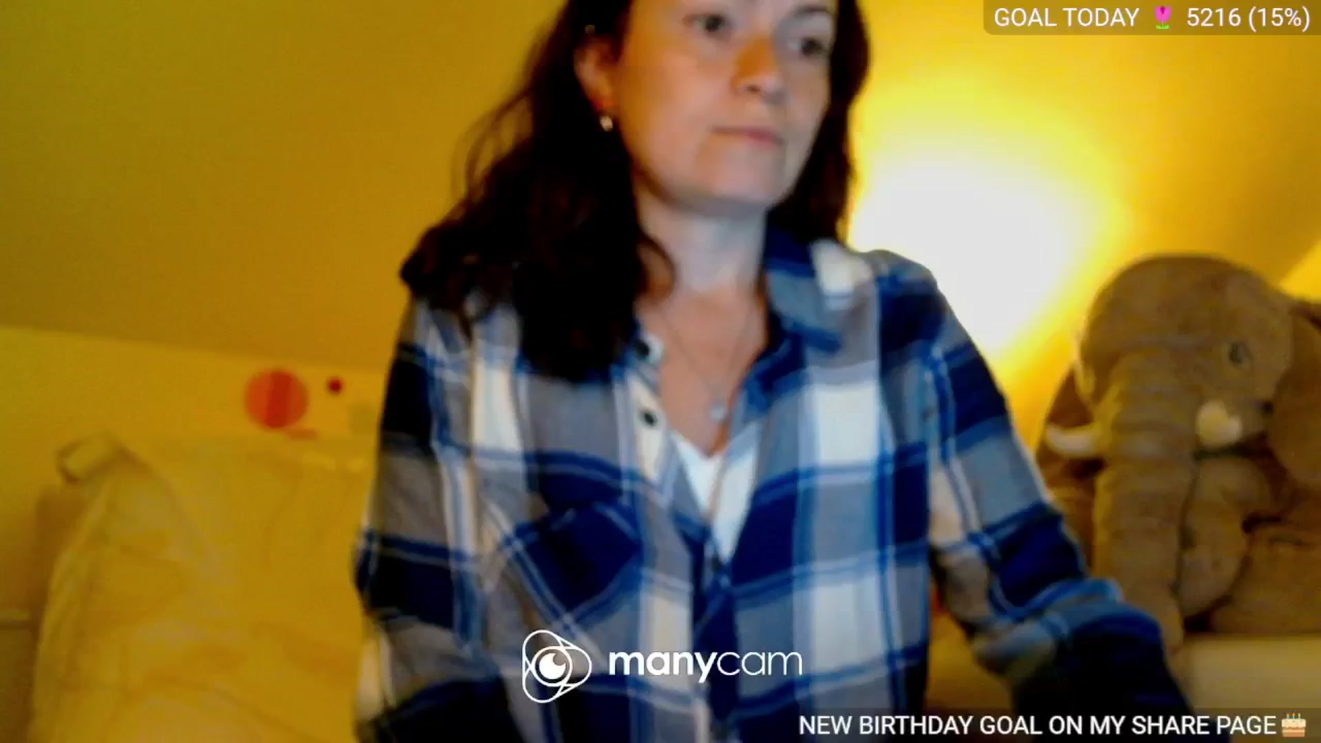 Gallery image thumbnail from BelllaRina's myfreecams stream on, 05/13/2024, 02:10 image 18 of 20