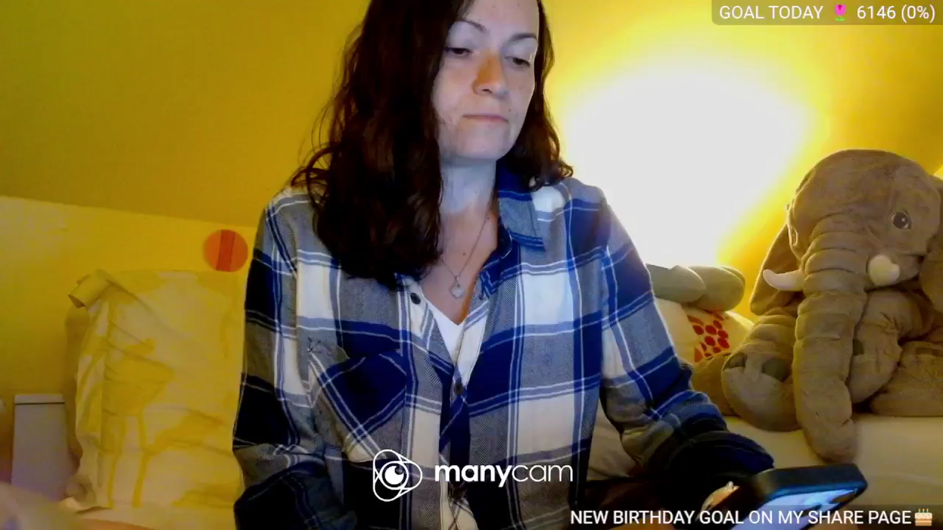 Gallery image thumbnail from BelllaRina's myfreecams stream on, 05/13/2024, 02:10 image 4 of 20