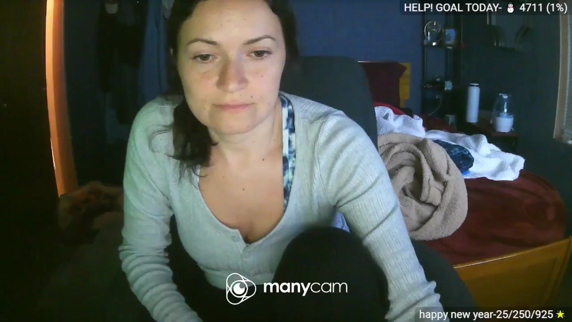 Gallery image thumbnail from BelllaRina's myfreecams stream on, 01/27/2025, 03:34 image 15 of 20