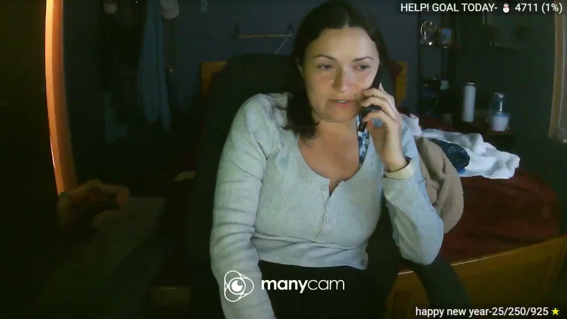 Gallery image thumbnail from BelllaRina's myfreecams stream on, 01/27/2025, 03:34 image 17 of 20
