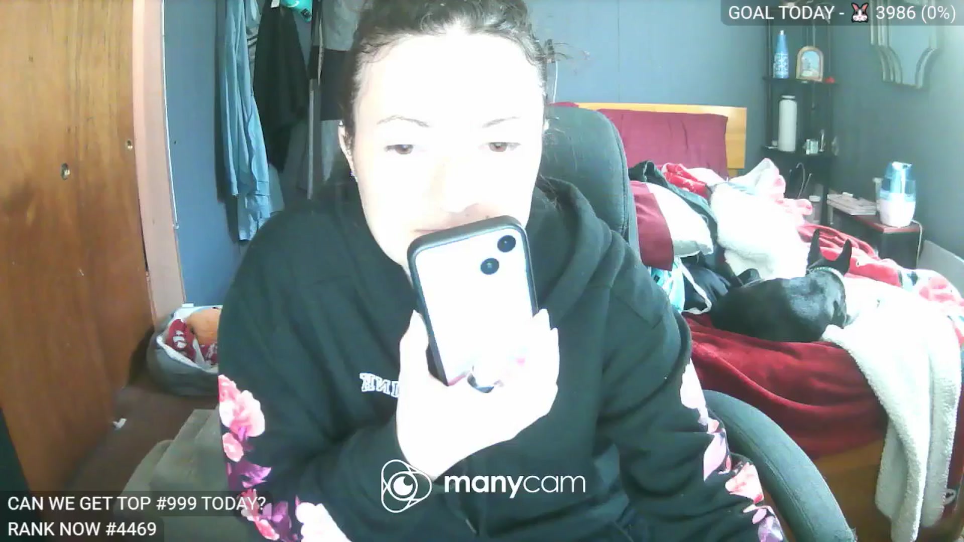 Gallery image thumbnail from BelllaRina's myfreecams stream on, 04/02/2025, 17:05 image 13 of 20