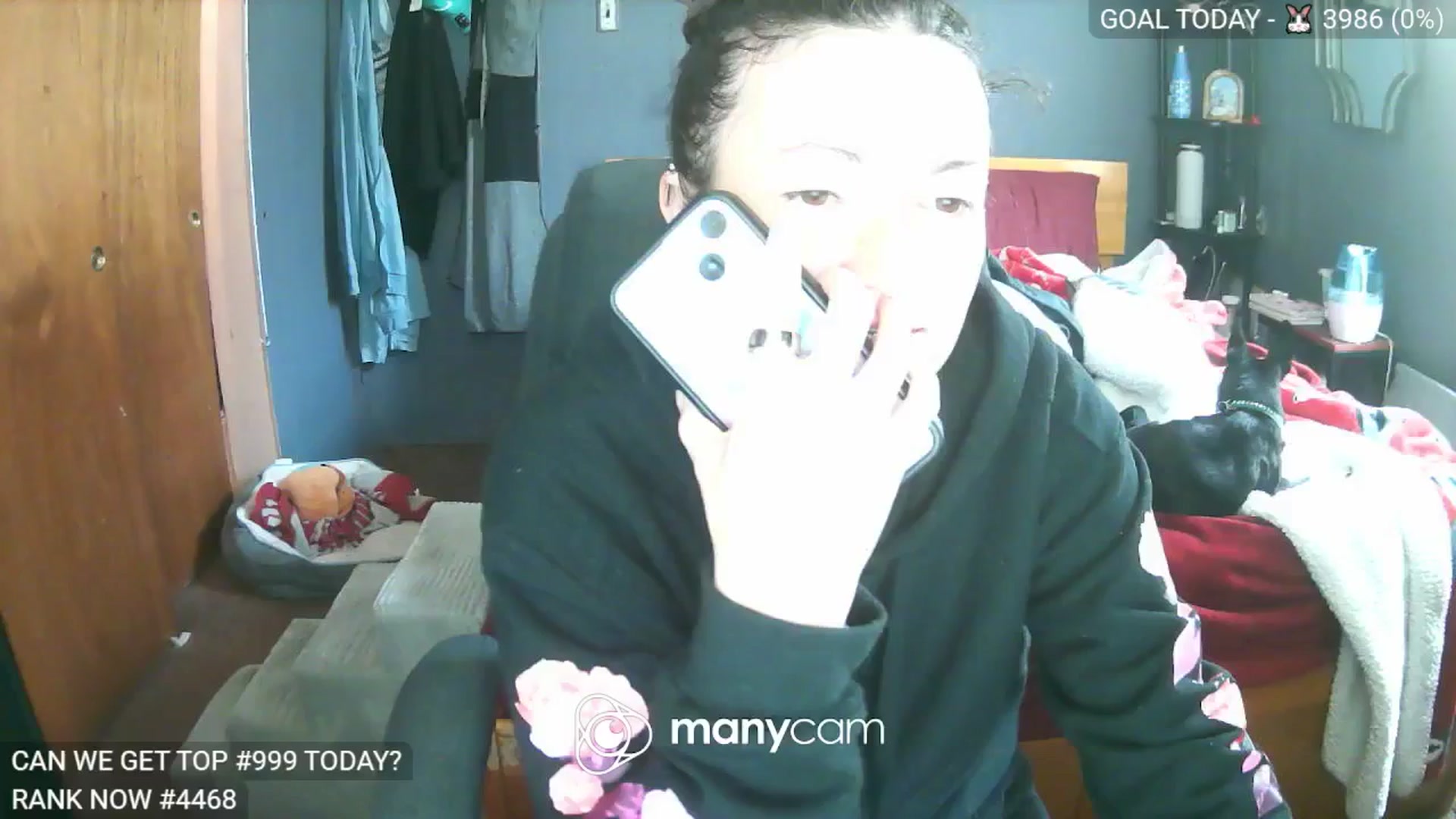 Gallery image thumbnail from BelllaRina's myfreecams stream on, 04/02/2025, 17:05 image 12 of 20