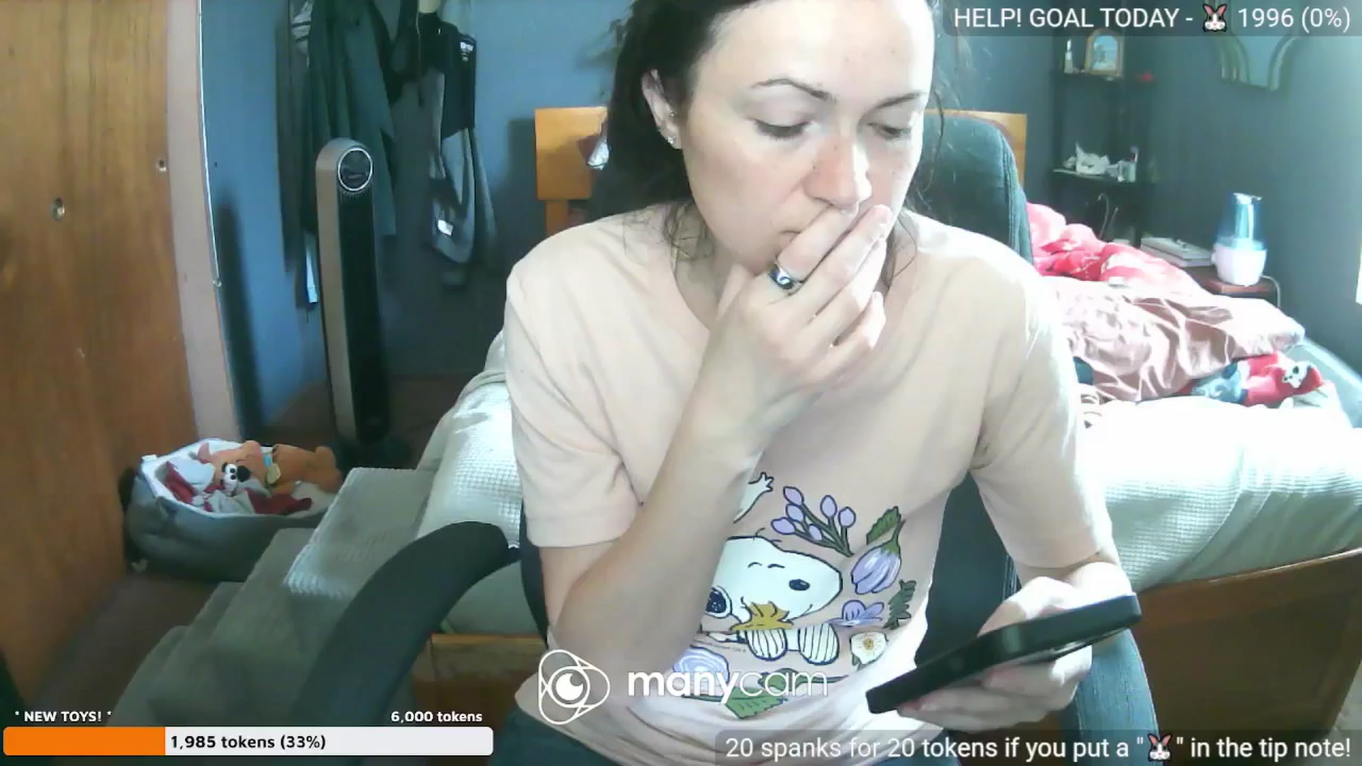Gallery image thumbnail from BelllaRina's myfreecams stream on, 04/19/2025, 16:05 image 4 of 20