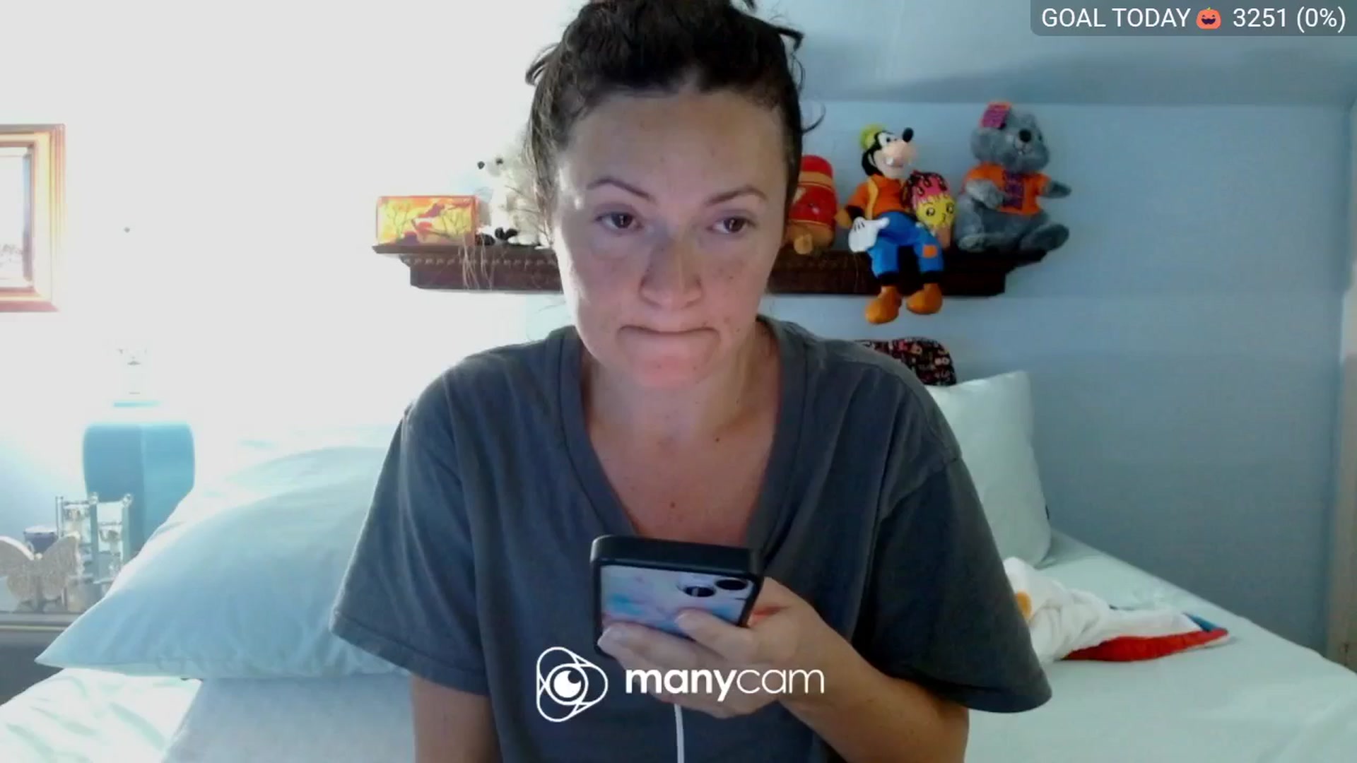Gallery image thumbnail from BelllaRina's myfreecams stream on, 10/06/2025, 01:23 image 1 of 20
