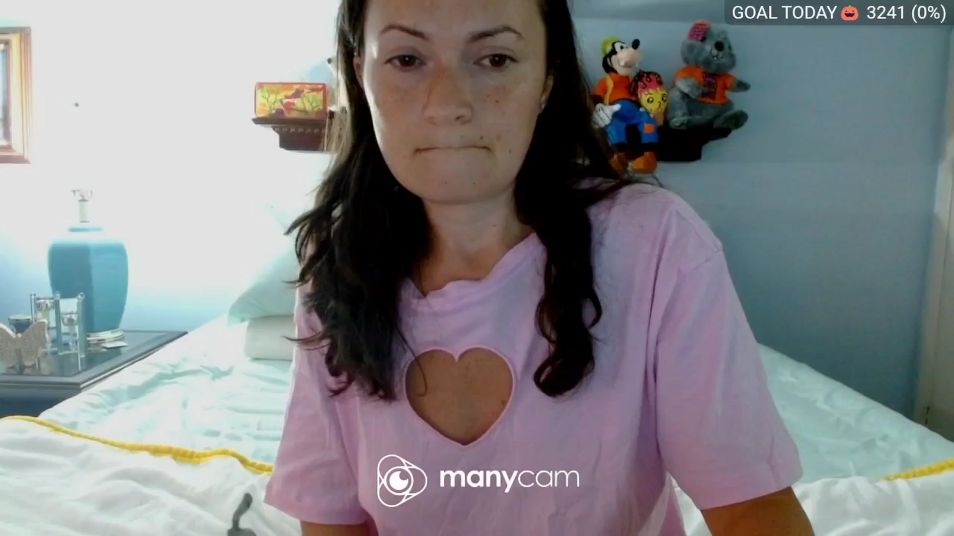Gallery image thumbnail from BelllaRina's myfreecams stream on, 10/10/2025, 24:47 image 17 of 20
