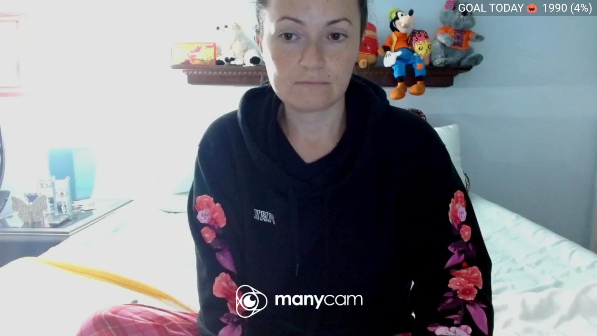Gallery image thumbnail from BelllaRina's myfreecams stream on, 10/14/2025, 01:08 image 3 of 20