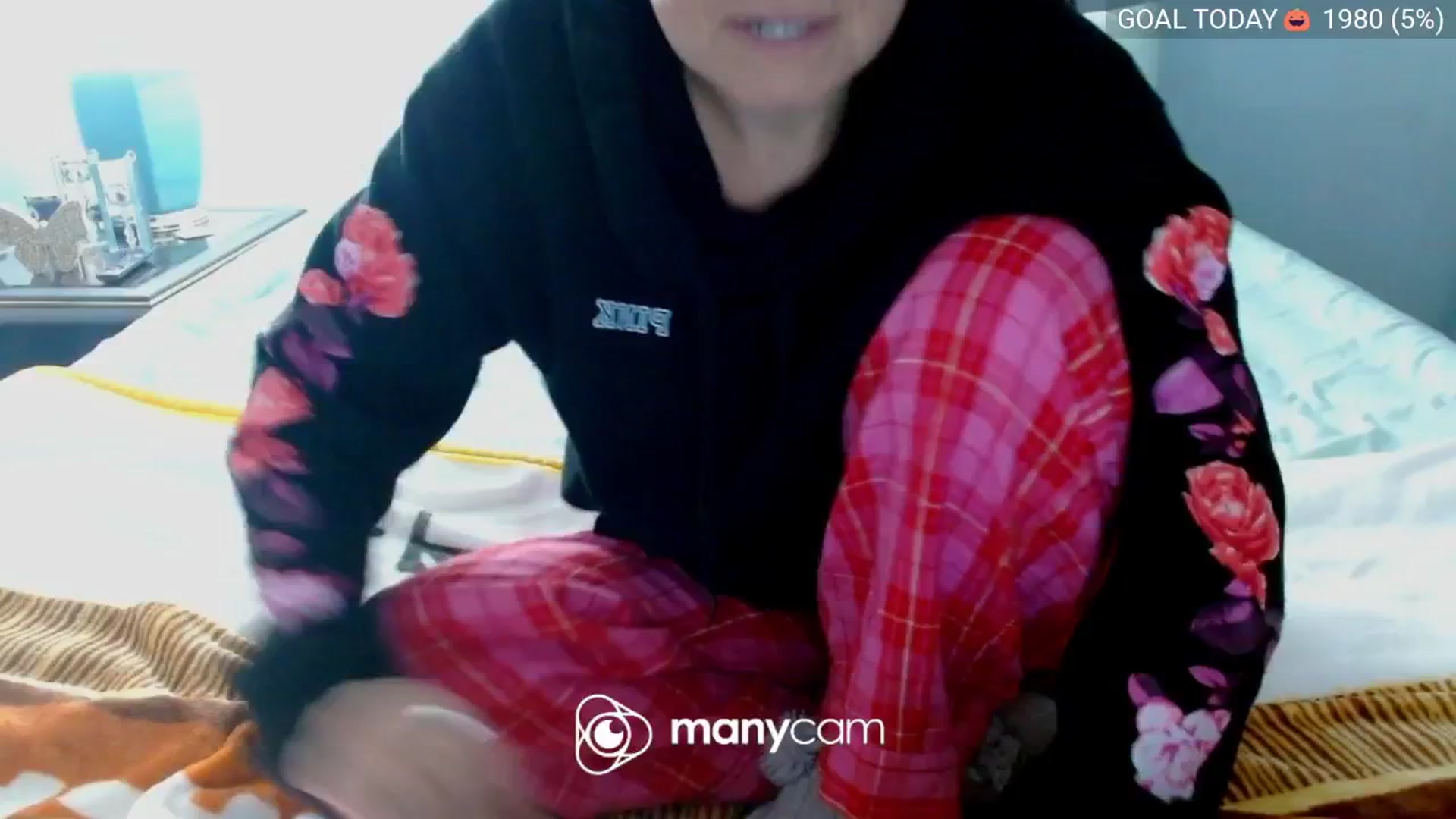 Gallery image thumbnail from BelllaRina's myfreecams stream on, 10/14/2025, 01:08 image 20 of 20
