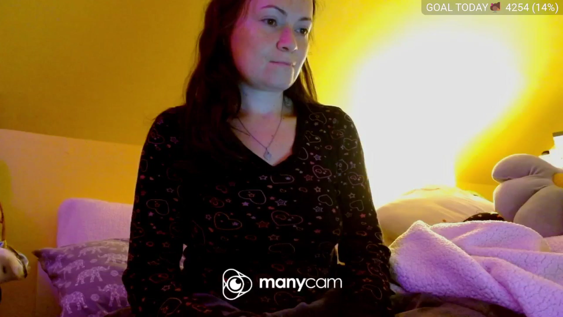 Gallery image thumbnail from BelllaRina's myfreecams stream on, 11/20/2025, 03:33 image 1 of 20