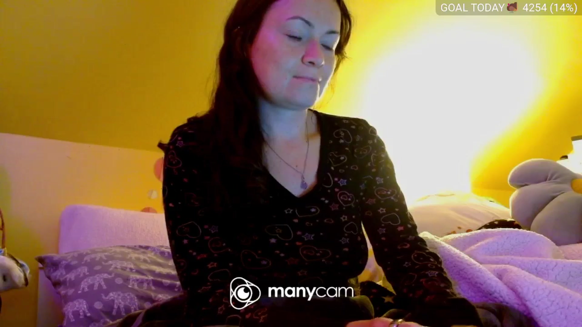 Gallery image thumbnail from BelllaRina's myfreecams stream on, 11/20/2025, 03:33 image 13 of 20