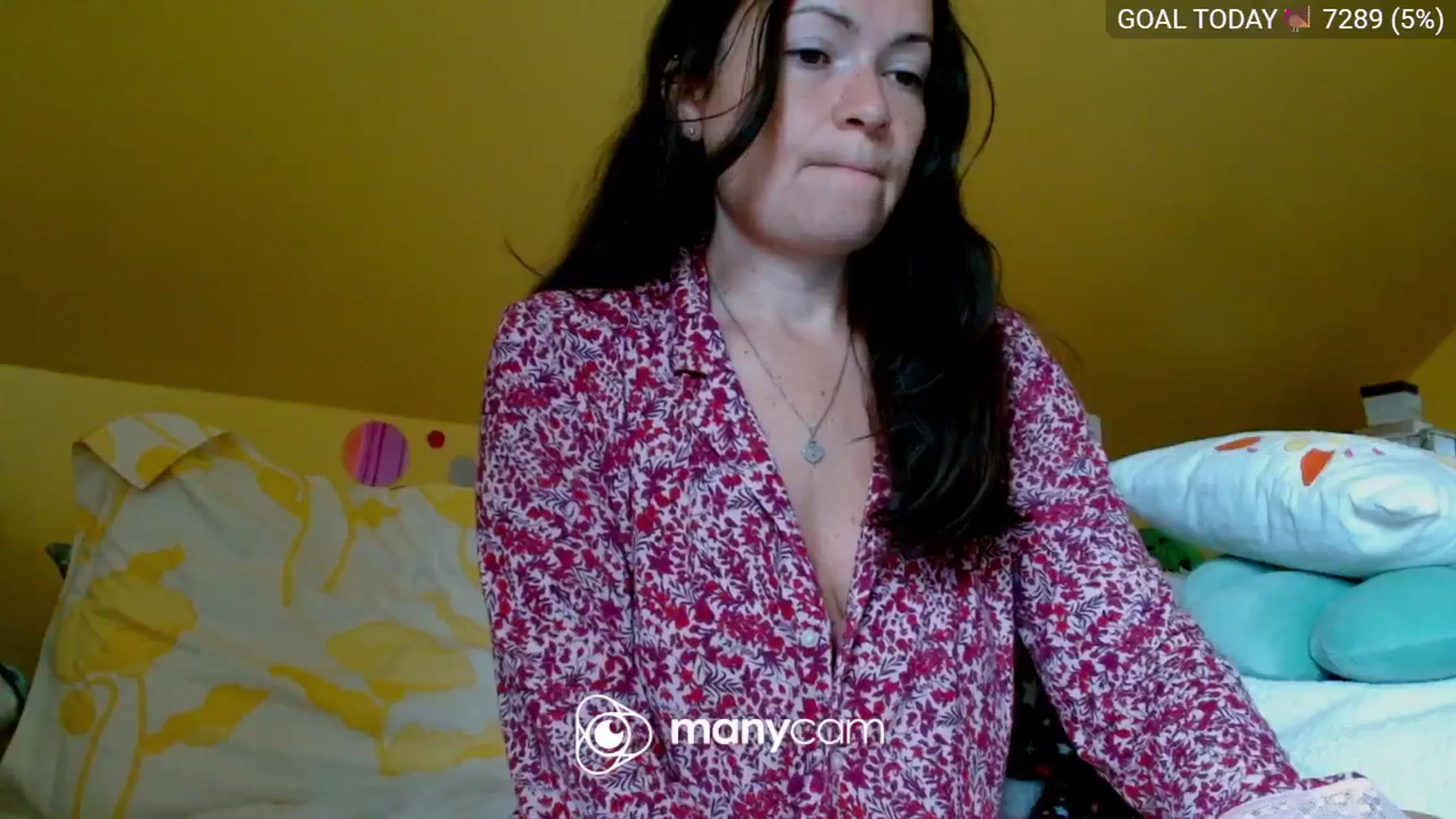 Gallery image thumbnail from BelllaRina's myfreecams stream on, 11/22/2025, 15:22 image 7 of 20