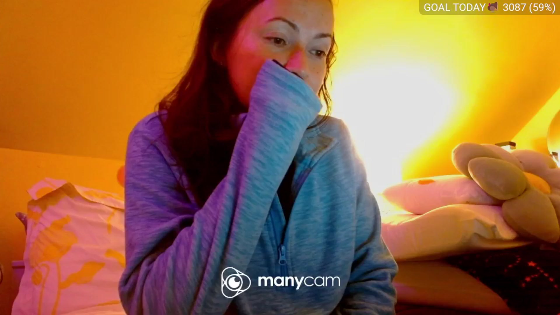 Gallery image thumbnail from BelllaRina's myfreecams stream on, 12/01/2025, 03:07 image 14 of 20