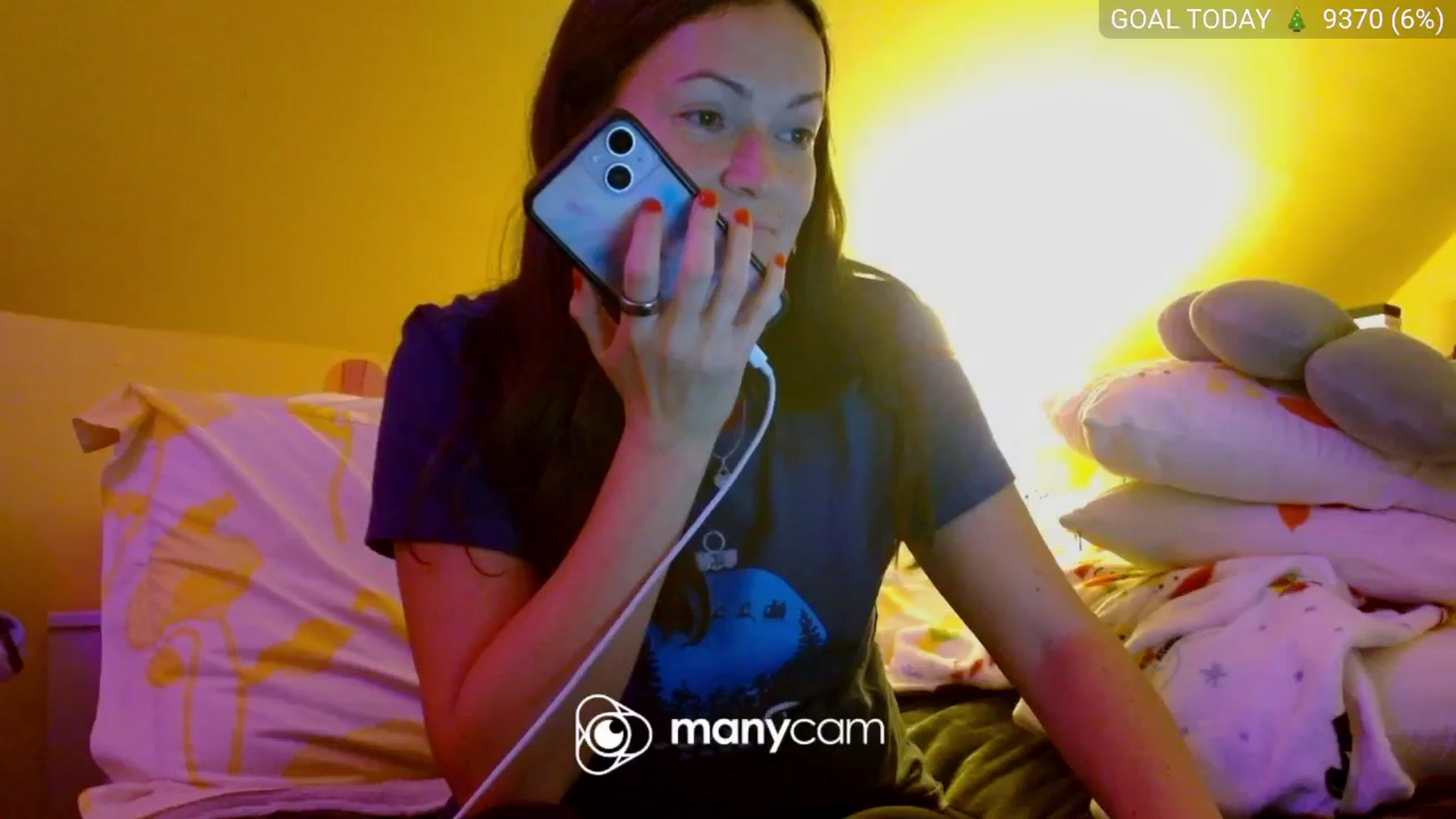 Gallery image thumbnail from BelllaRina's myfreecams stream on, 12/08/2025, 03:03 image 19 of 20