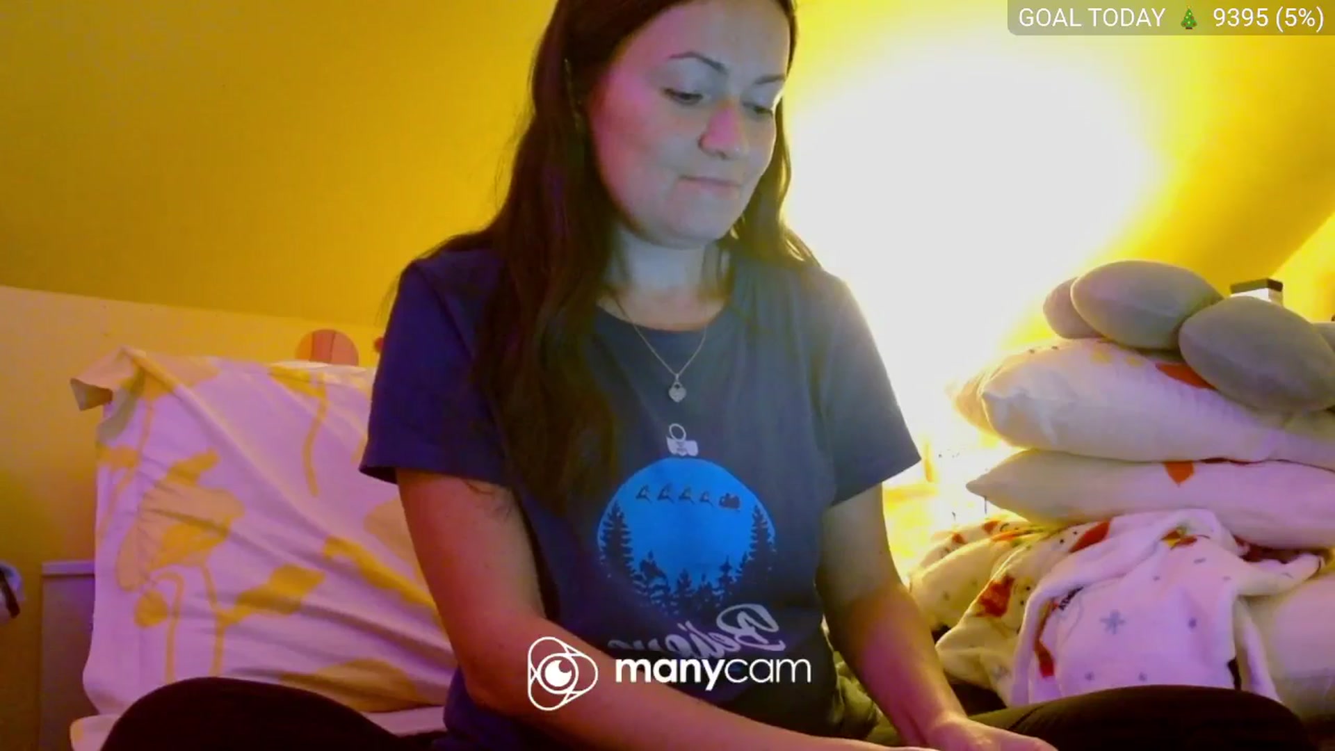 Gallery image thumbnail from BelllaRina's myfreecams stream on, 12/08/2025, 03:03 image 3 of 20
