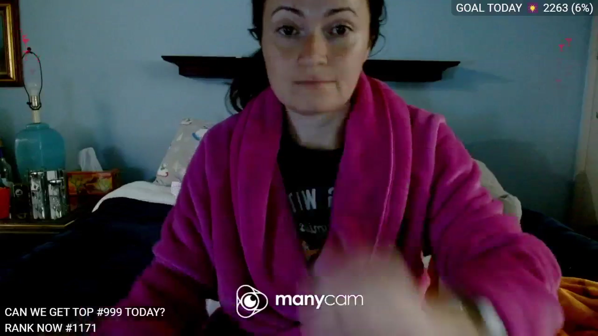 Gallery image thumbnail from BelllaRina's myfreecams stream on, 01/22/2026, 03:18 image 8 of 20