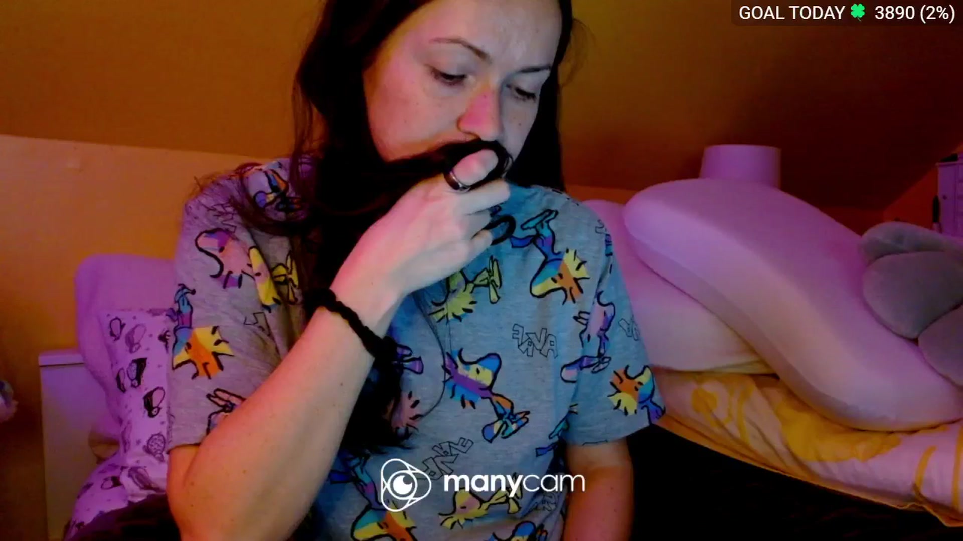 Gallery image thumbnail from BelllaRina's myfreecams stream on, 03/05/2026, 02:49 image 6 of 20