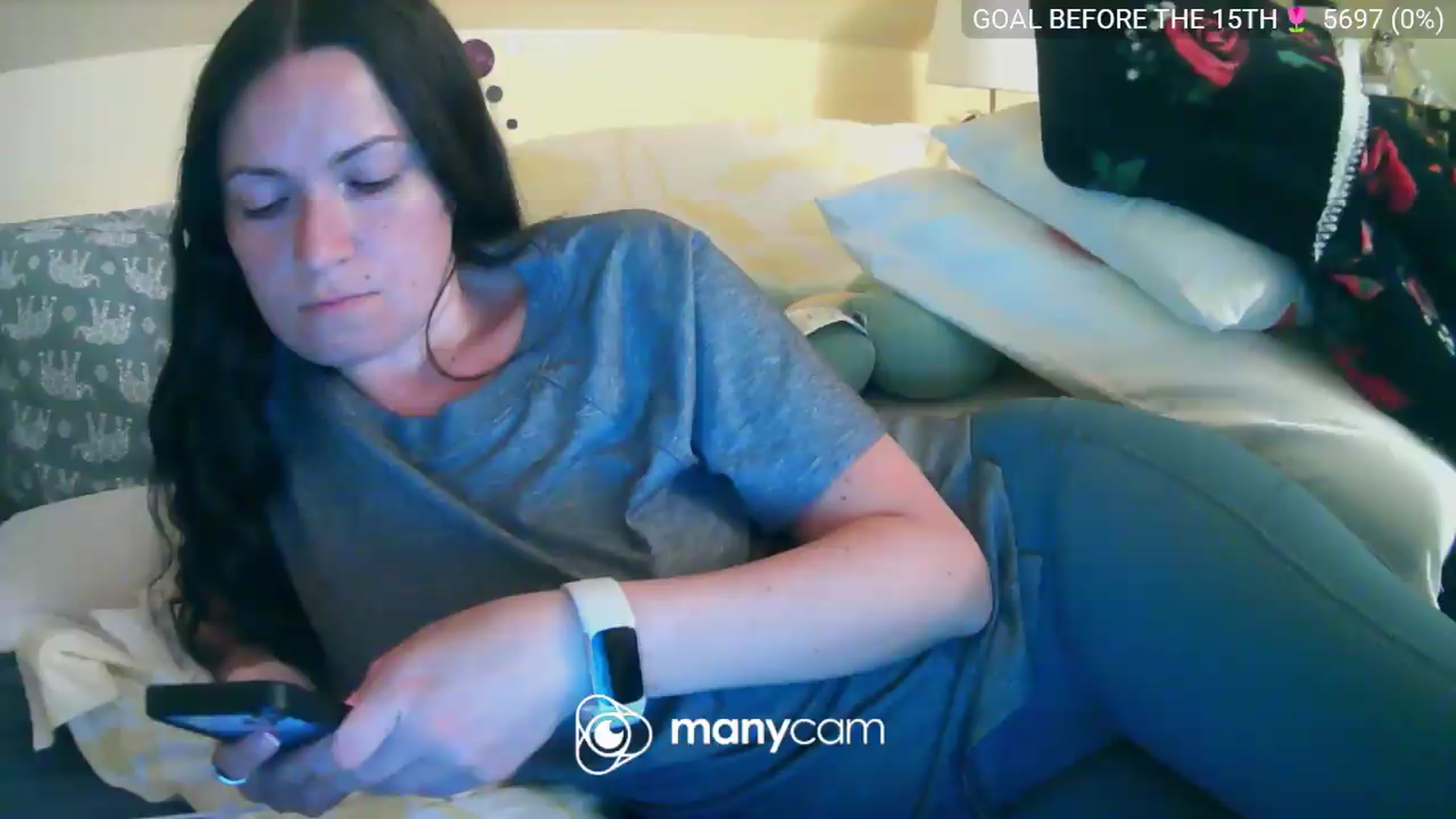 Gallery image thumbnail from BelllaRina's myfreecams stream on, 05/14/2026, 02:24 image 9 of 20