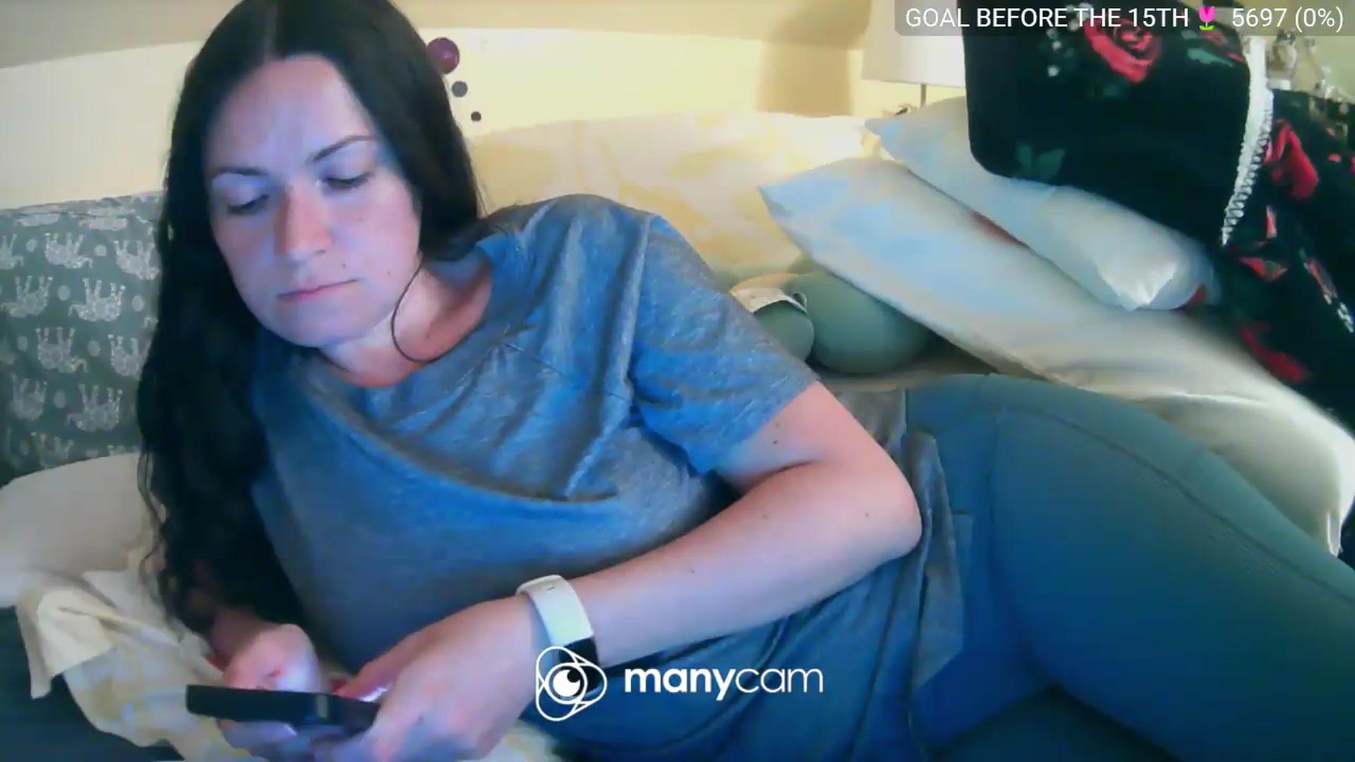 Gallery image thumbnail from BelllaRina's myfreecams stream on, 05/14/2026, 02:24 image 15 of 20
