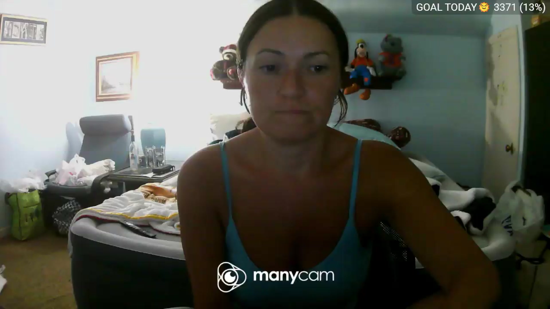 Gallery image thumbnail from BelllaRina's myfreecams stream on, 08/12/2026, 24:49 image 18 of 20