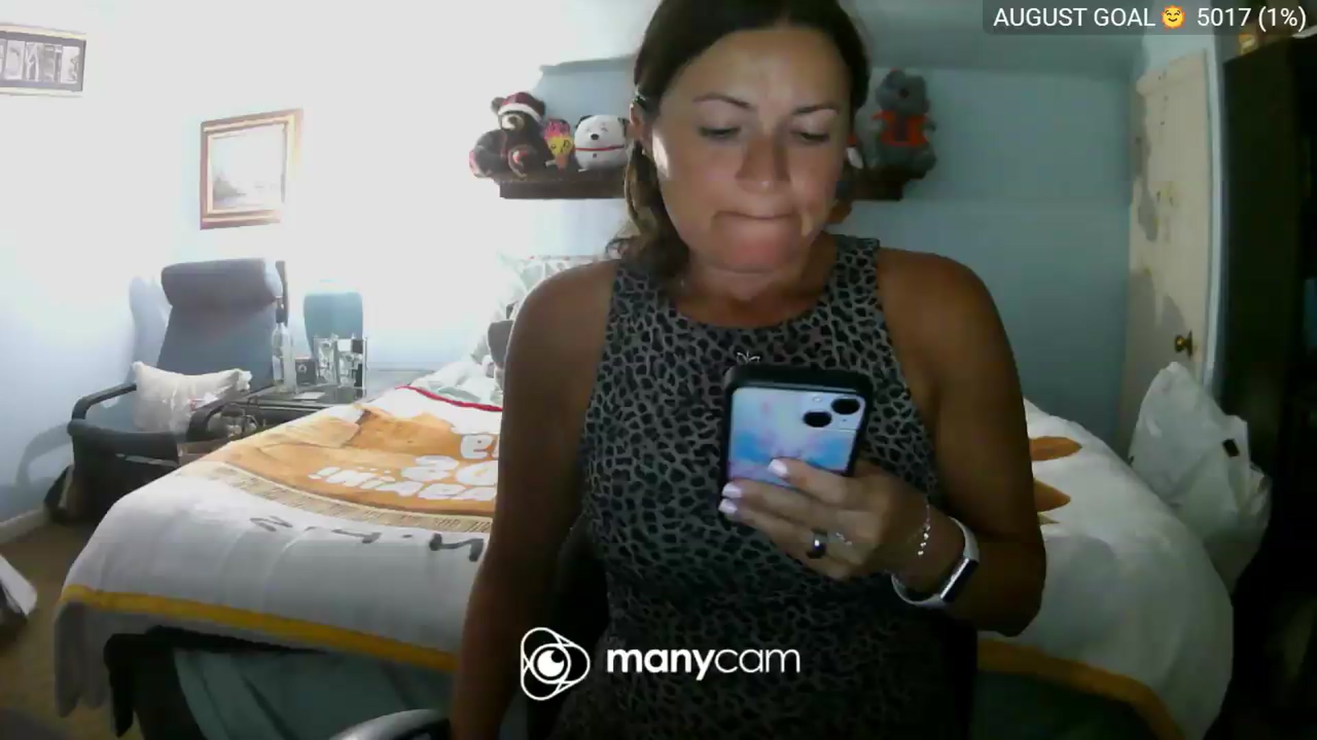 Gallery image thumbnail from BelllaRina's myfreecams stream on, 08/25/2026, 01:06 image 1 of 20