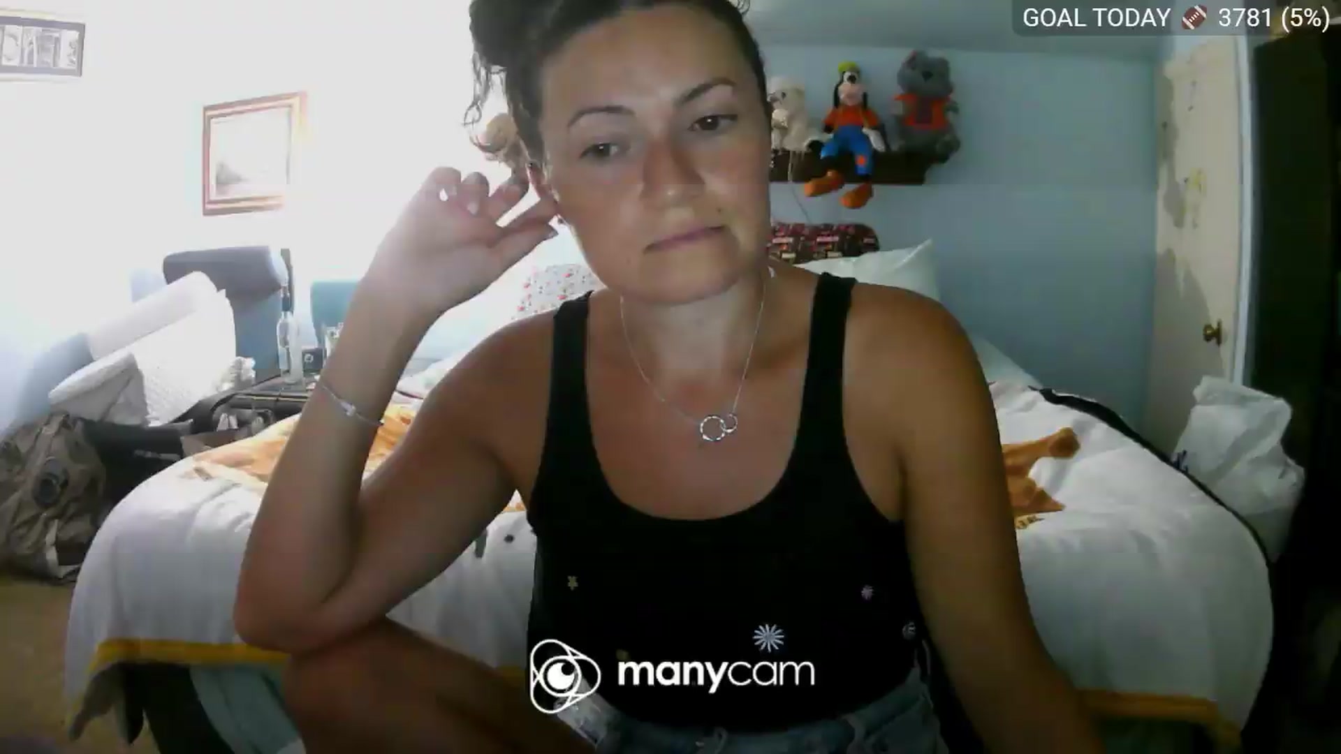 Gallery image thumbnail from BelllaRina's myfreecams stream on, 09/11/2026, 01:27 image 8 of 20