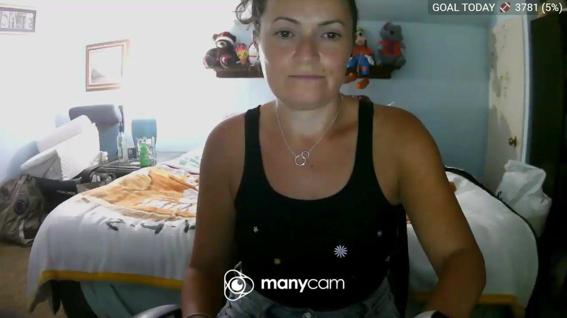 Gallery image thumbnail from BelllaRina's myfreecams stream on, 09/11/2026, 01:27 image 14 of 20