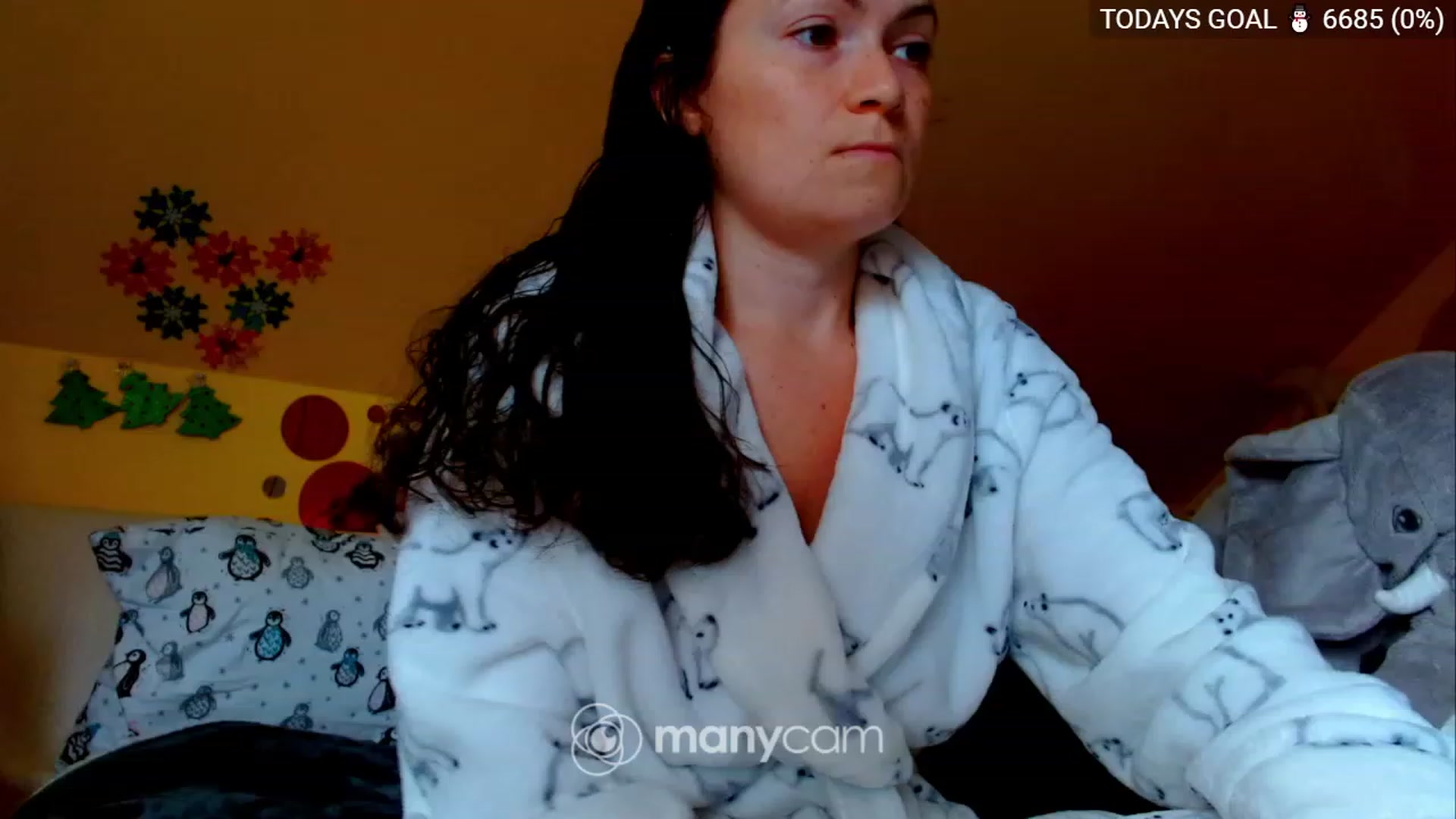 Gallery image thumbnail from BelllllaRina's myfreecams stream on, 01/06/2023, 20:00 image 4 of 20