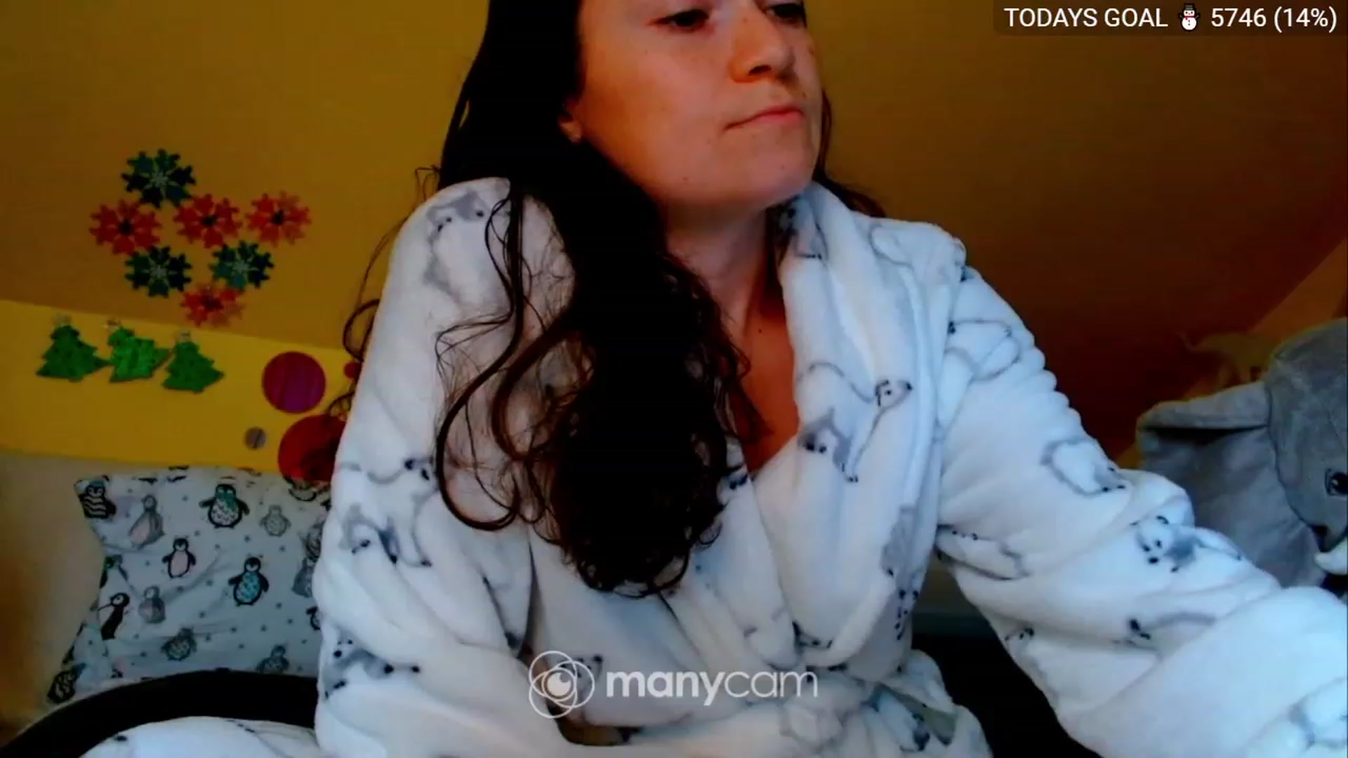 Gallery image thumbnail from BelllllaRina's myfreecams stream on, 01/06/2023, 20:00 image 17 of 20
