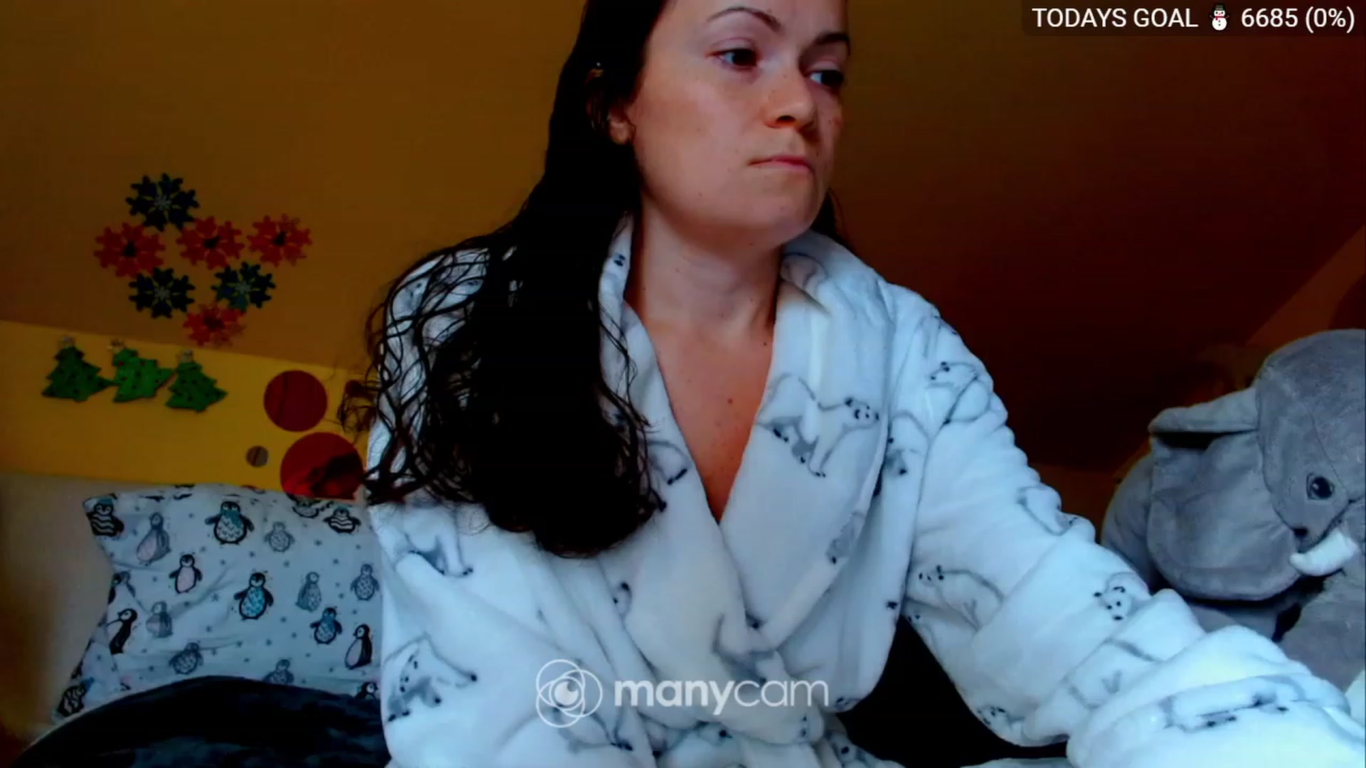 Gallery image thumbnail from BelllllaRina's myfreecams stream on, 01/06/2023, 20:00 image 5 of 20