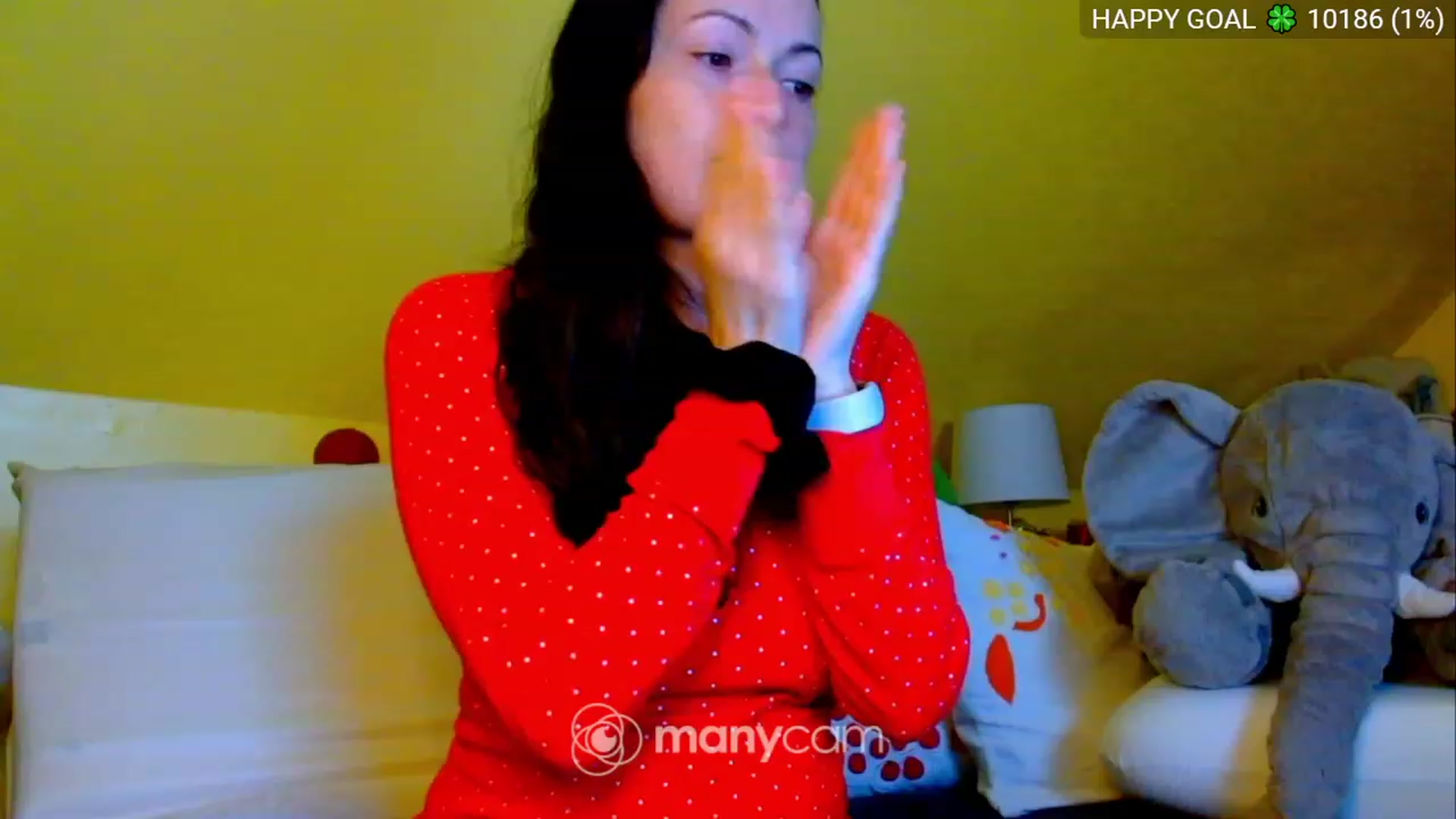 Gallery image thumbnail from BelllllaRina's myfreecams stream on, 03/10/2023, 01:22 image 18 of 20