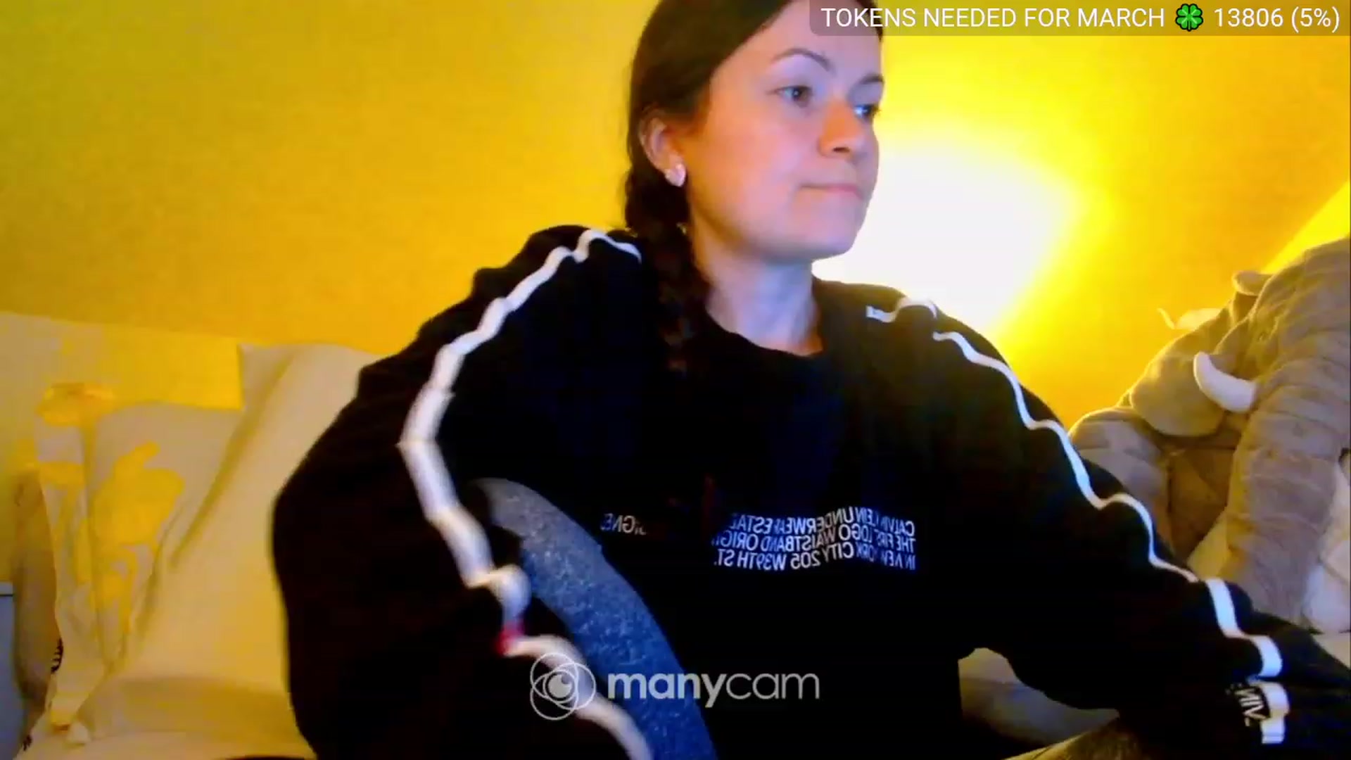 Gallery image thumbnail from BelllllaRina's myfreecams stream on, 03/20/2023, 01:50 image 17 of 20