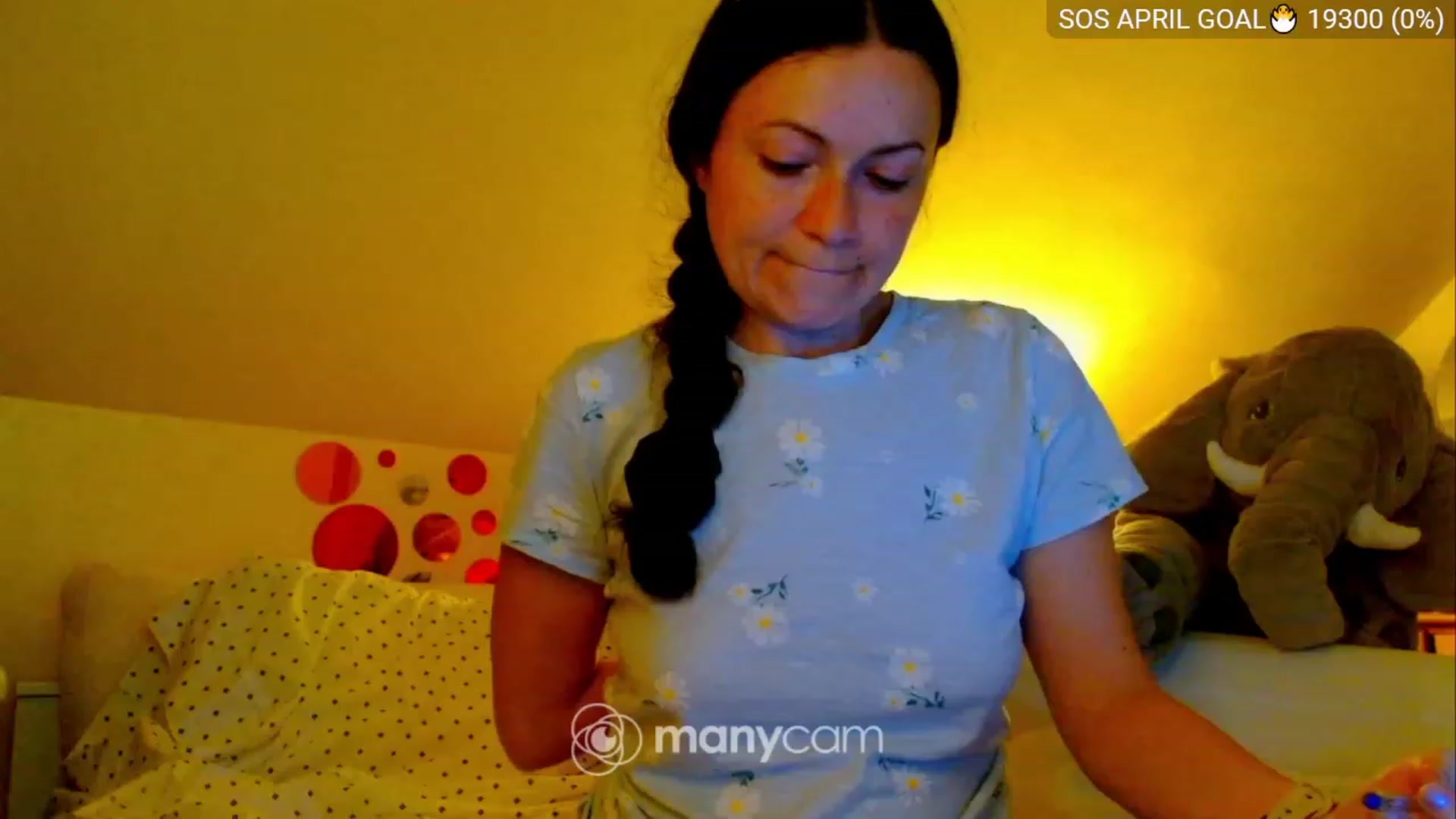 Gallery image thumbnail from BelllllaRina's myfreecams stream on, 04/17/2023, 02:24 image 2 of 20