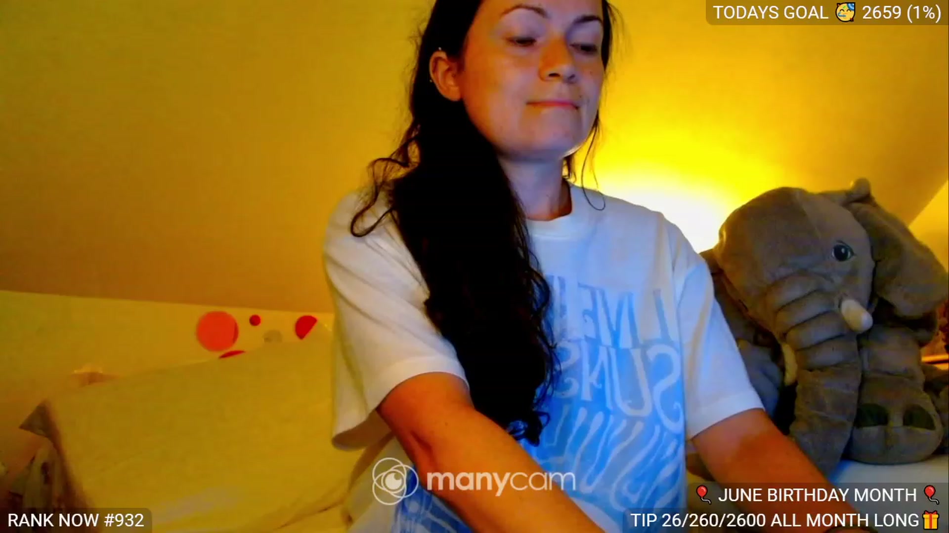 Gallery image thumbnail from BelllllaRina's myfreecams stream on, 06/04/2023, 24:22 image 18 of 20