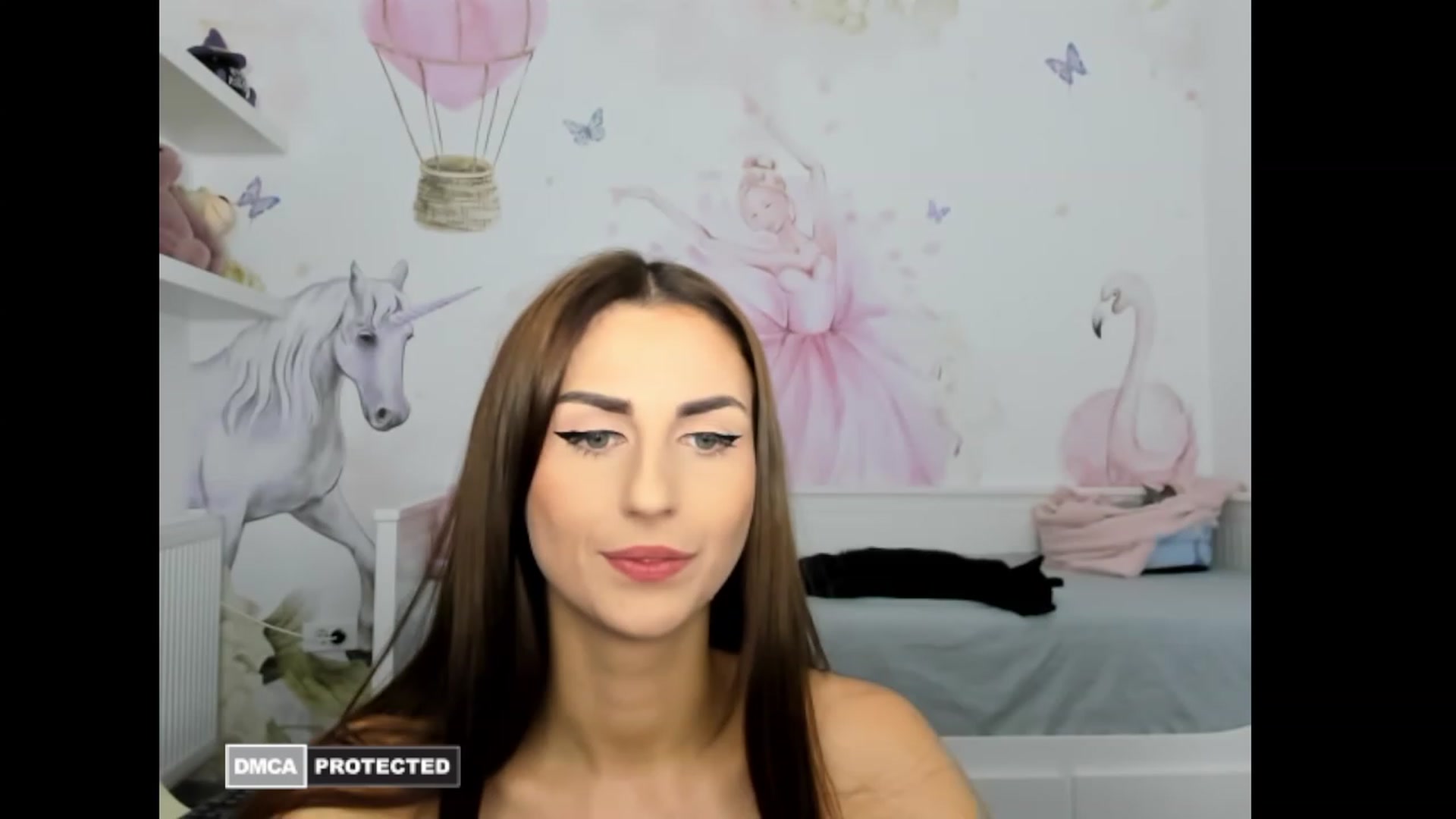 Gallery image thumbnail from BelovedKhlloe's myfreecams stream on, 12/05/2022, 14:31 image 17 of 20