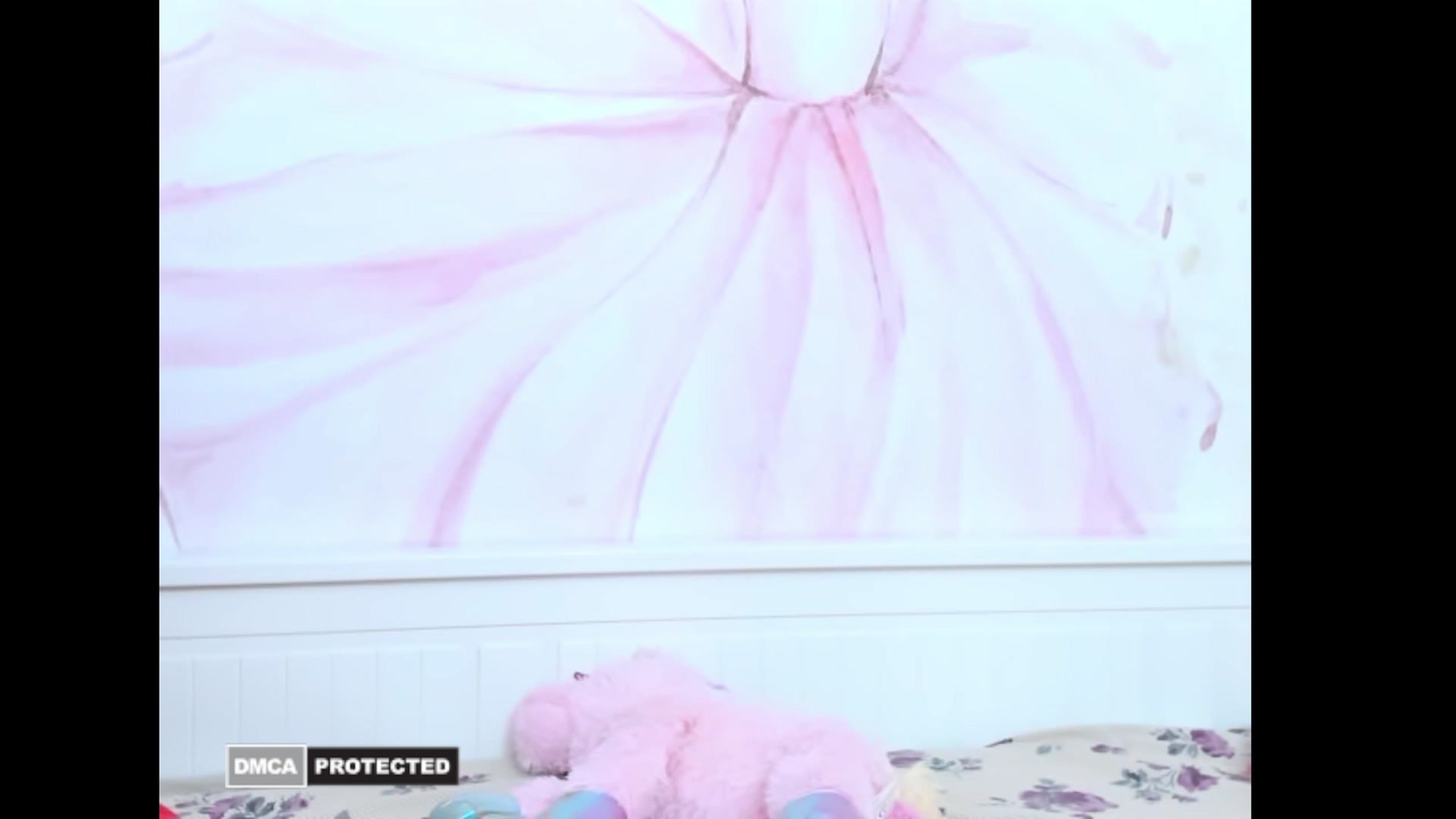 Gallery image thumbnail from BelovedKhlloe's myfreecams stream on, 12/29/2022, 14:35 image 18 of 20