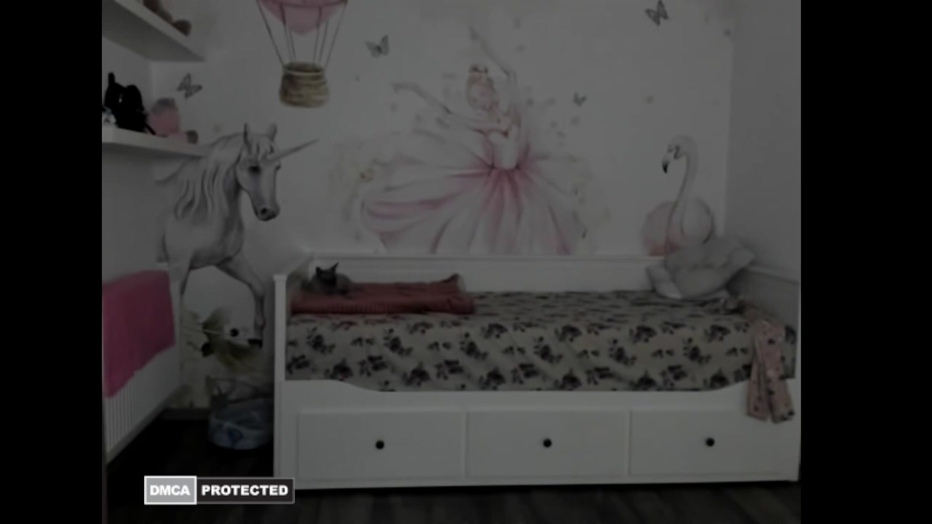 Gallery image thumbnail from BelovedKhlloe's myfreecams stream on, 01/05/2023, 21:01 image 10 of 20