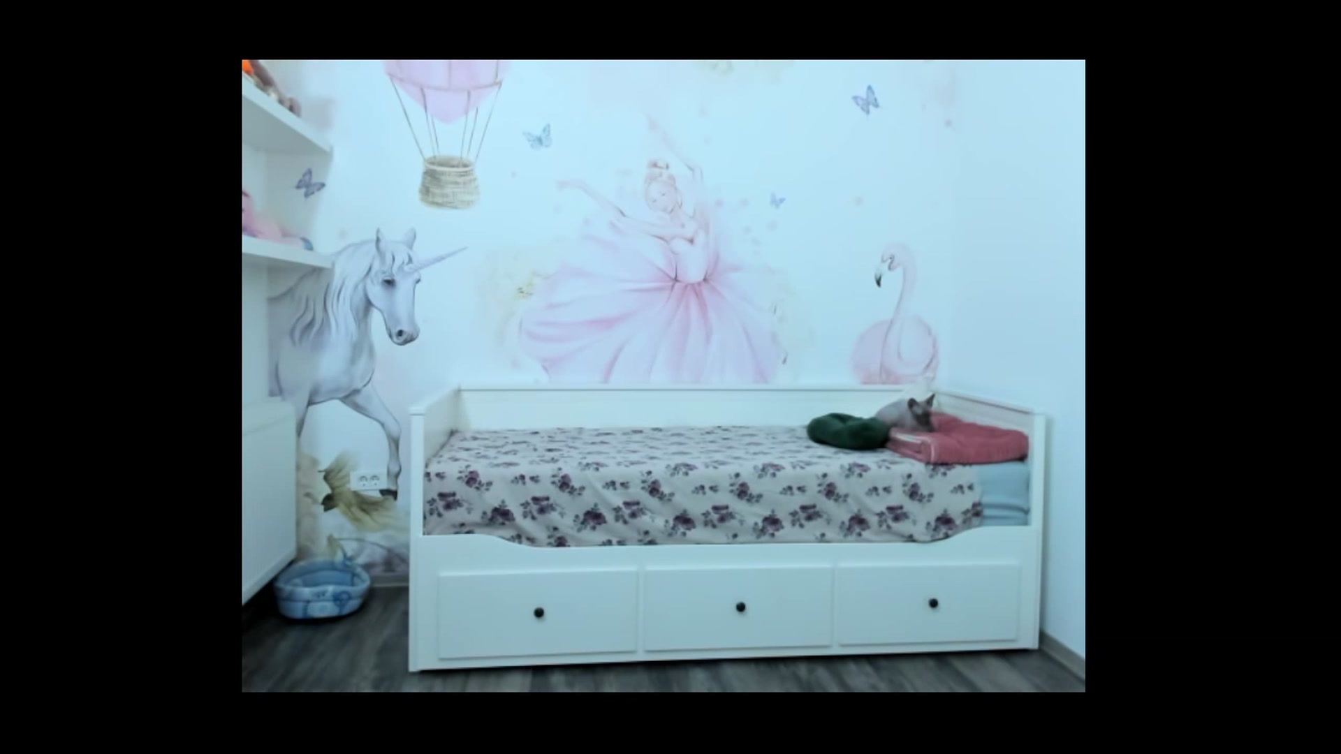 Gallery image thumbnail from BelovedKhlloe's myfreecams stream on, 01/17/2023, 14:19 image 16 of 20