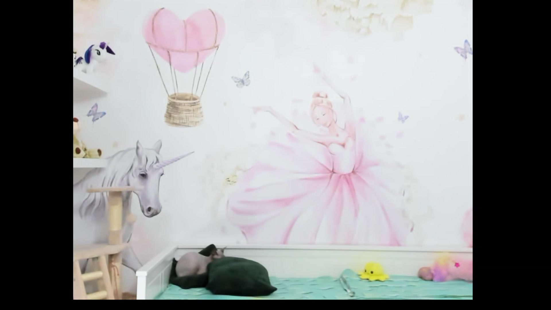 Gallery image thumbnail from BelovedKhlloe's myfreecams stream on, 03/10/2023, 10:04 image 18 of 20