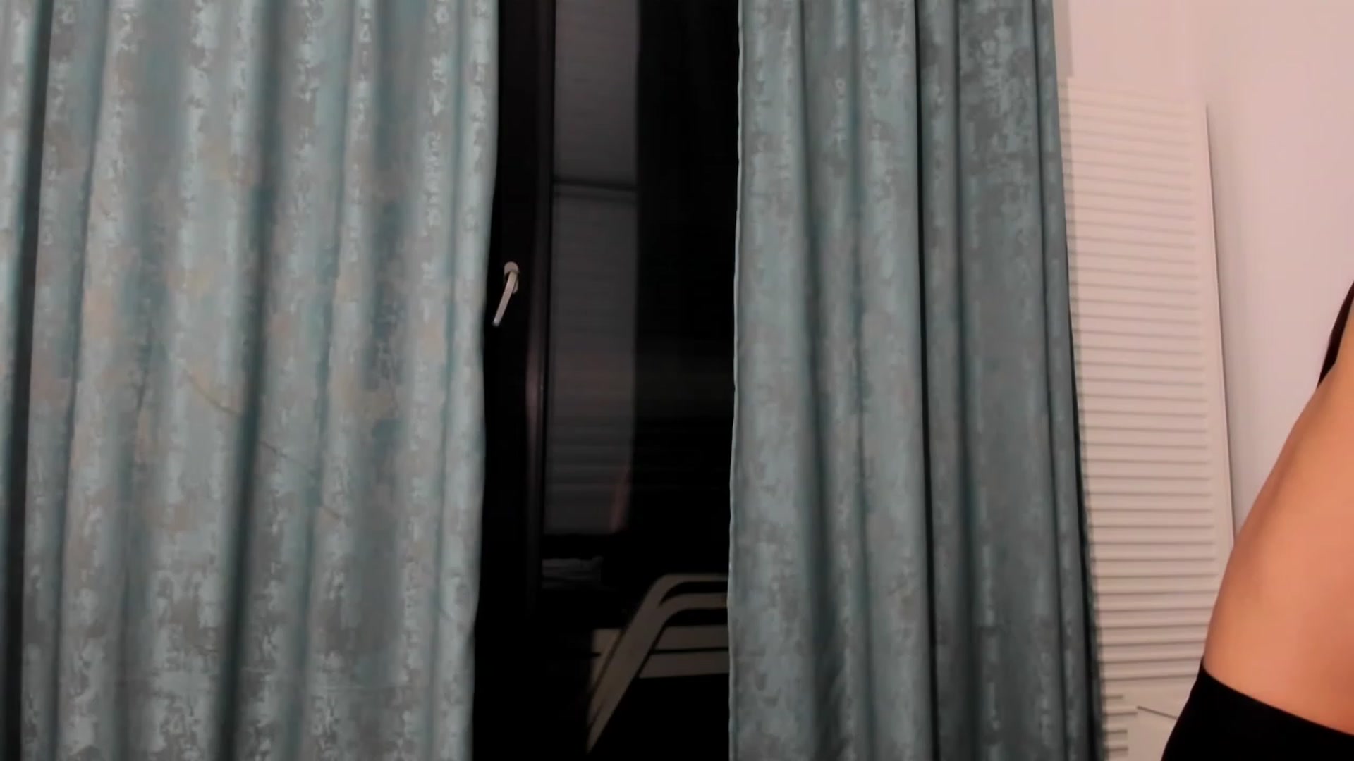 Gallery image thumbnail from BelovedKhlloe's myfreecams stream on, 05/18/2023, 18:51 image 11 of 20