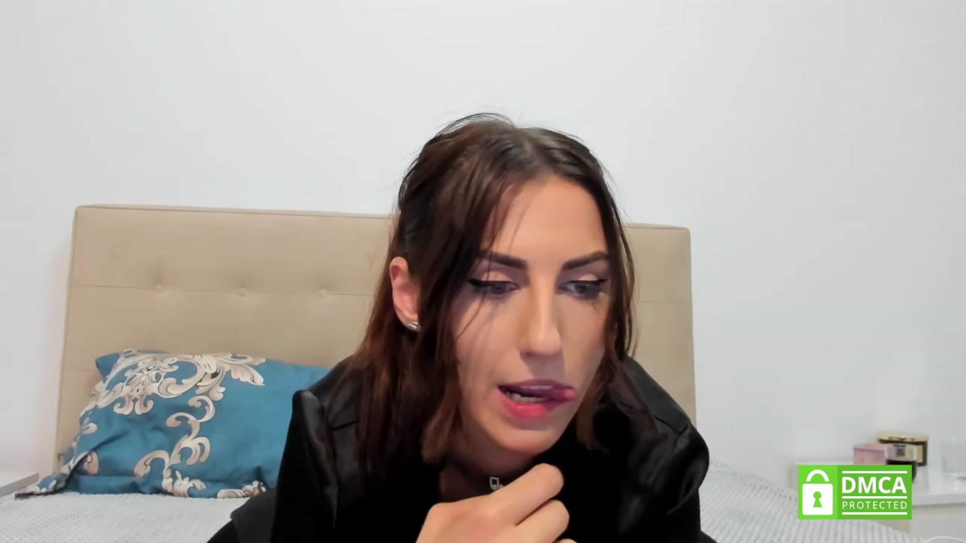 Gallery image thumbnail from BelovedKhlloe's myfreecams stream on, 06/01/2023, 17:48 image 15 of 20